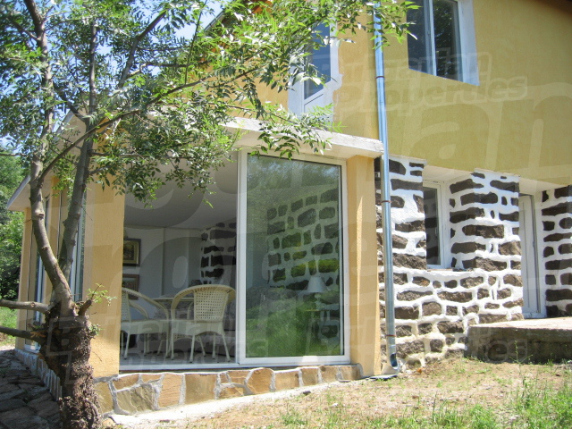Gallery Picture 4