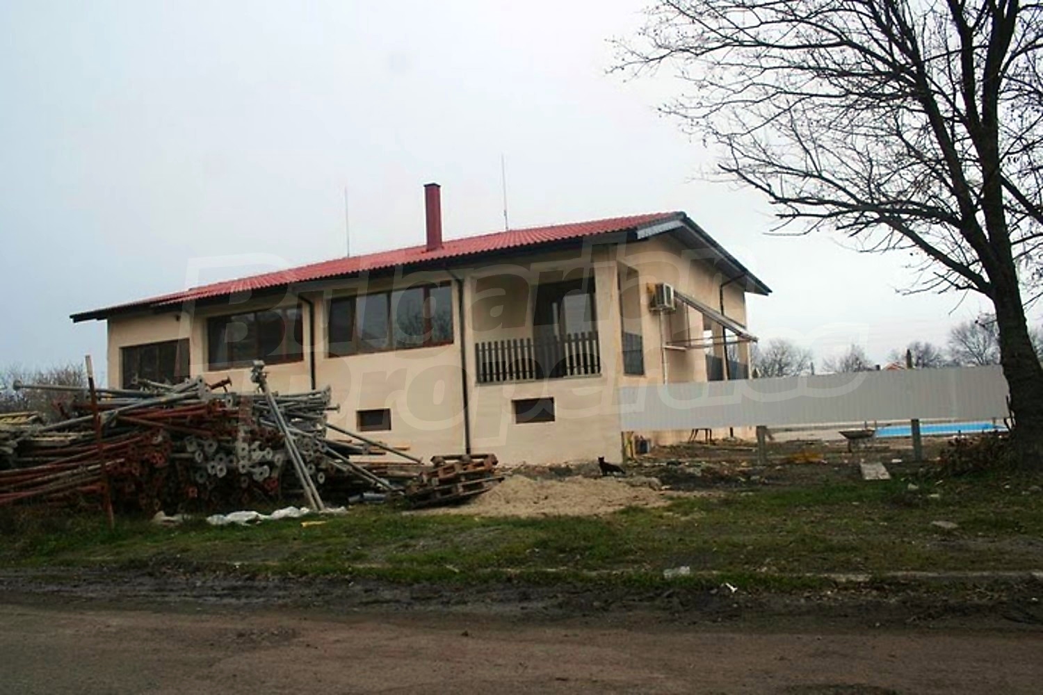 Gallery Picture 28