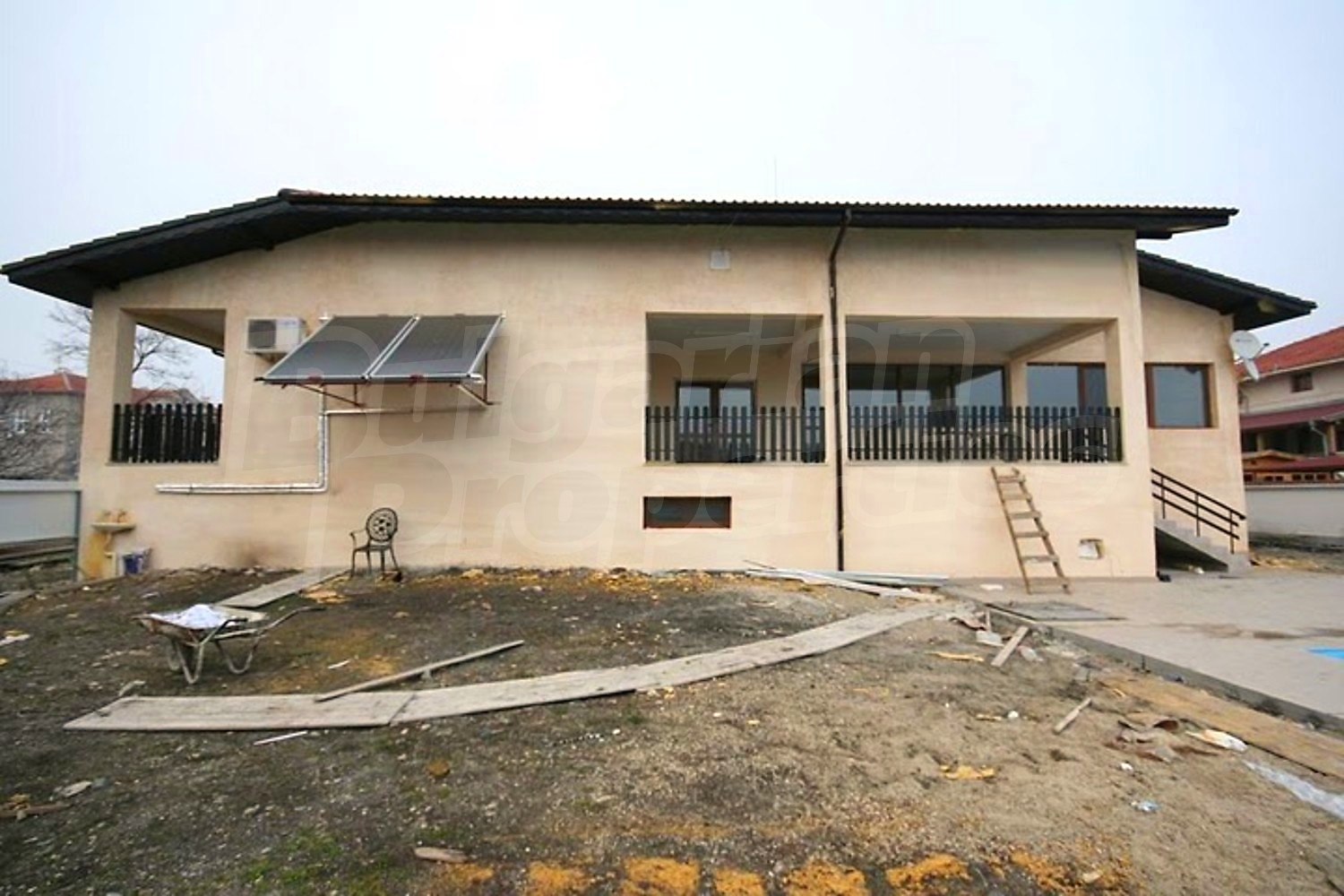 Gallery Picture 31