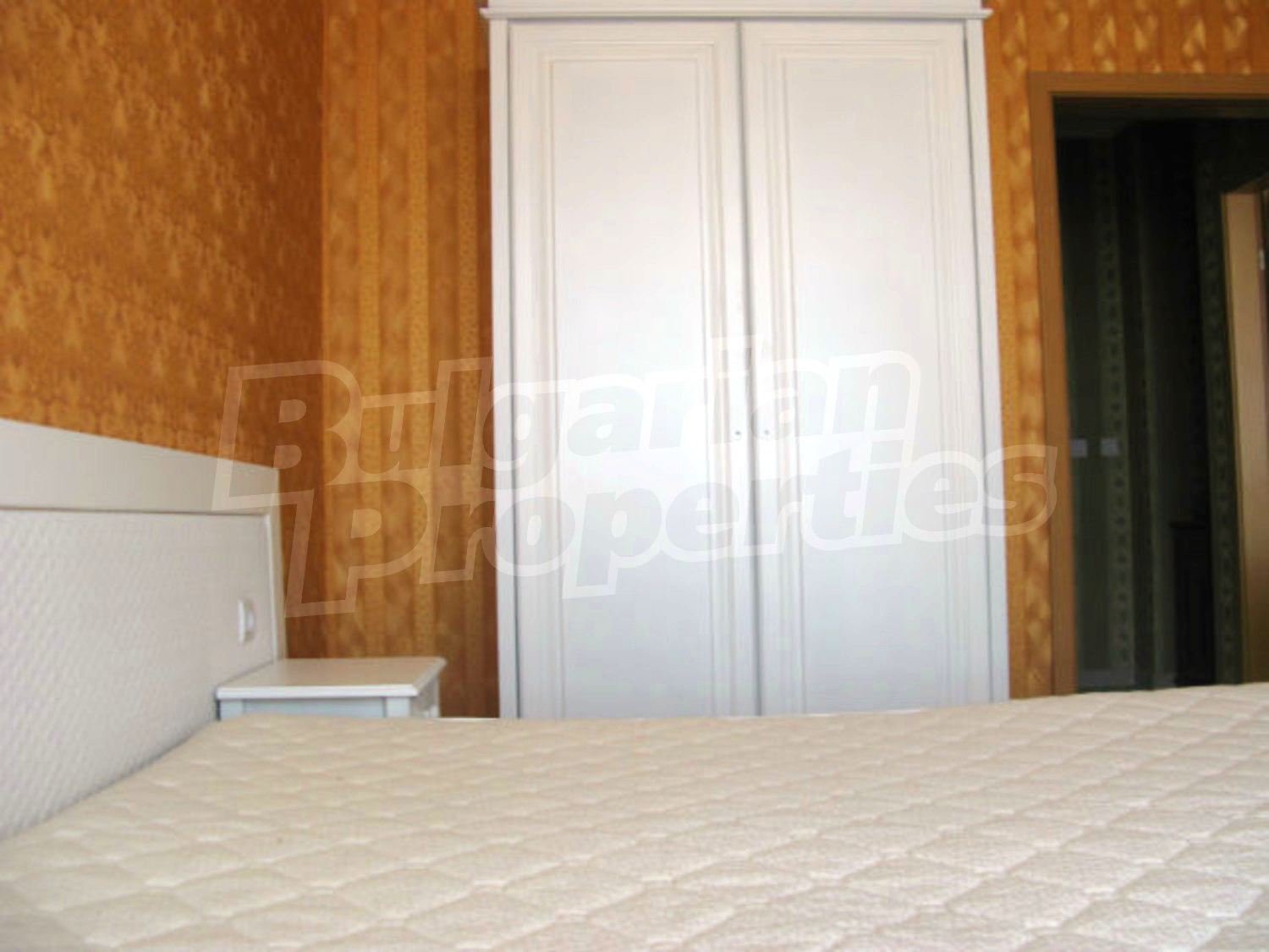 Gallery Picture 10