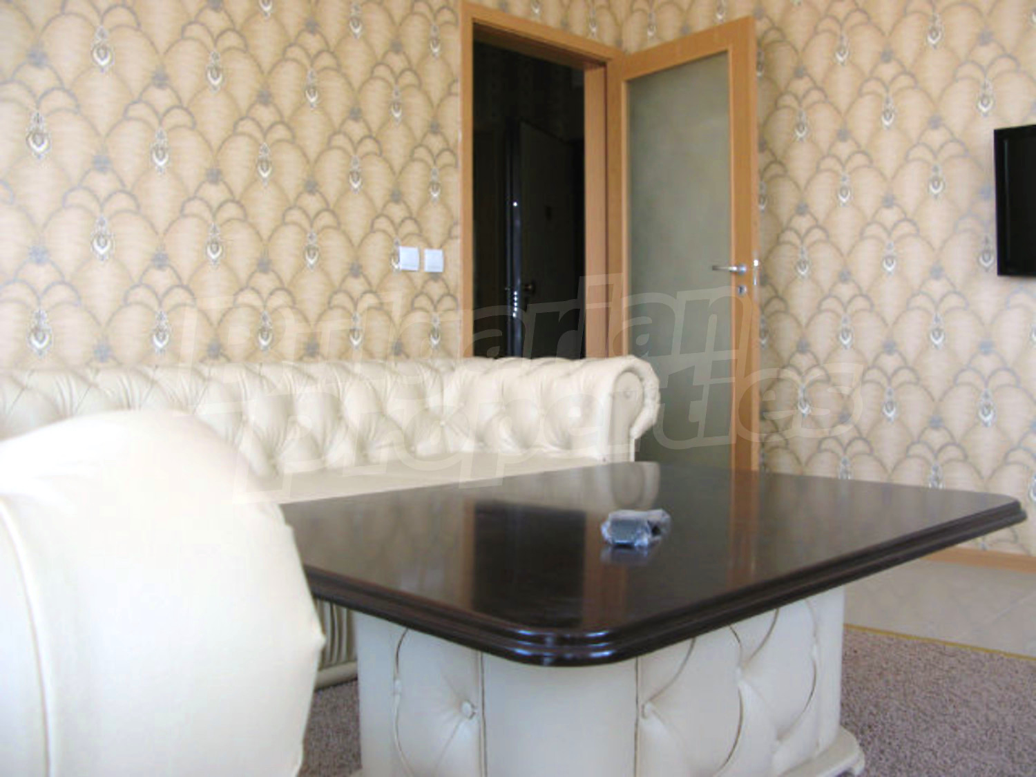 Gallery Picture 2