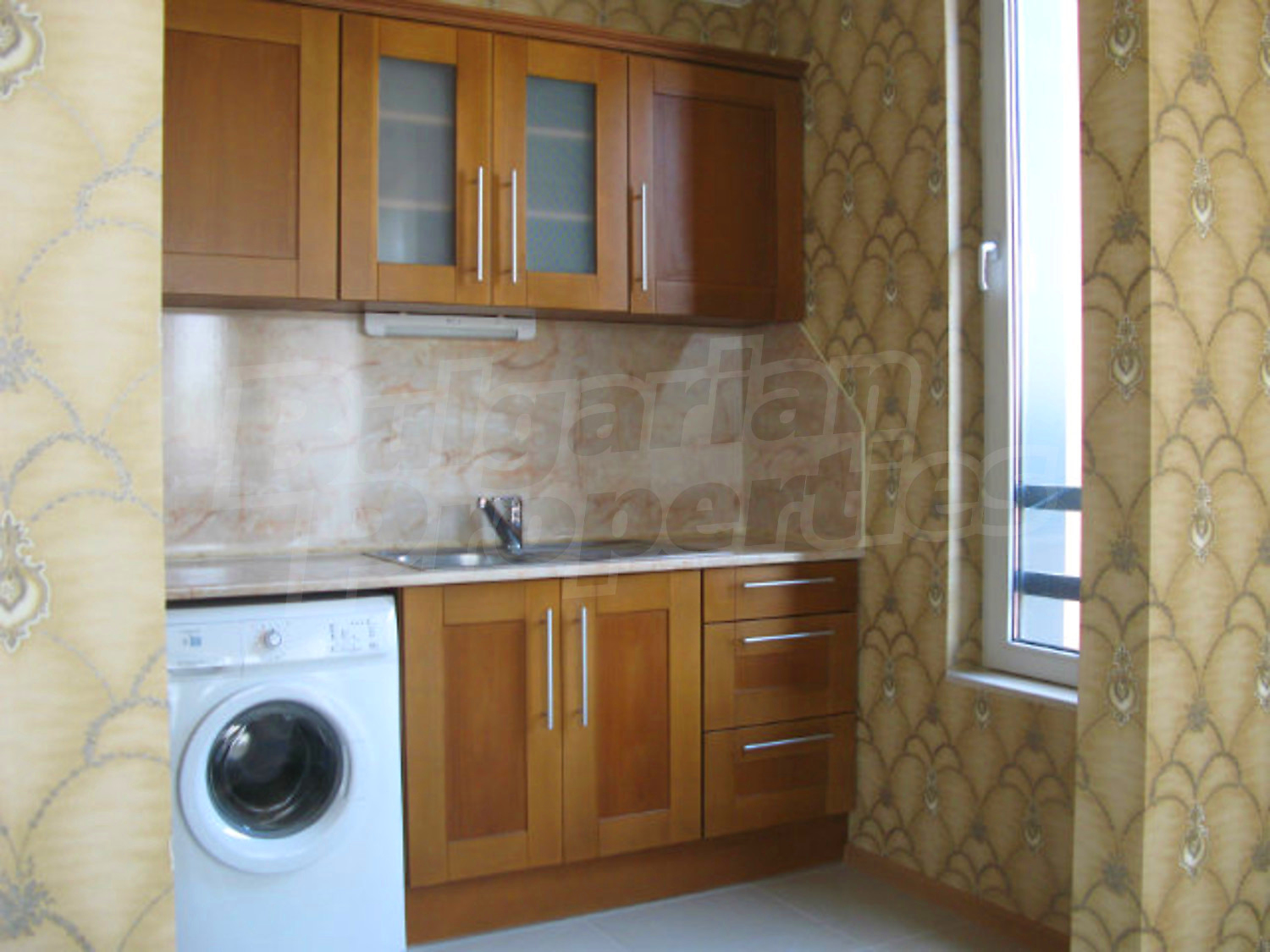 Gallery Picture 6