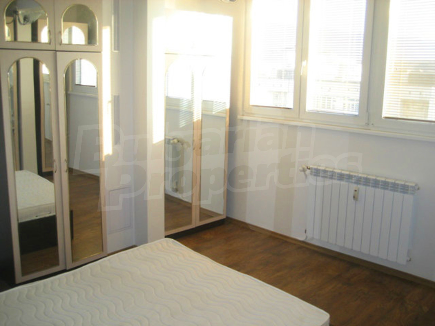 Gallery Picture 6
