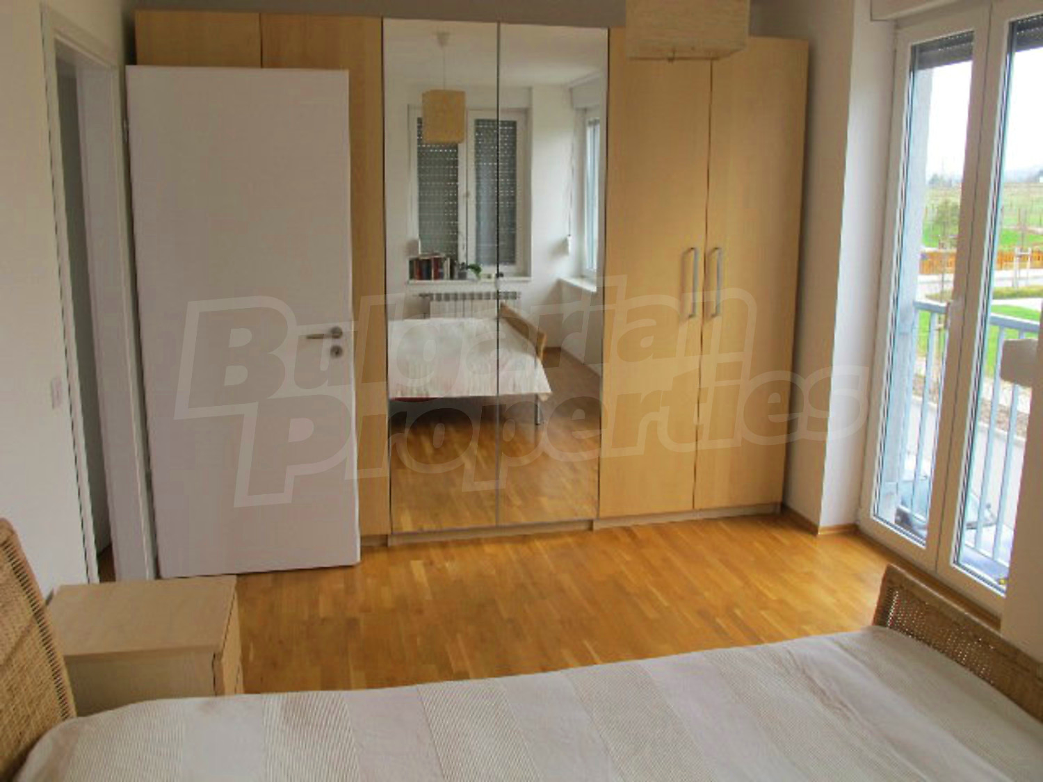 Gallery Picture 16