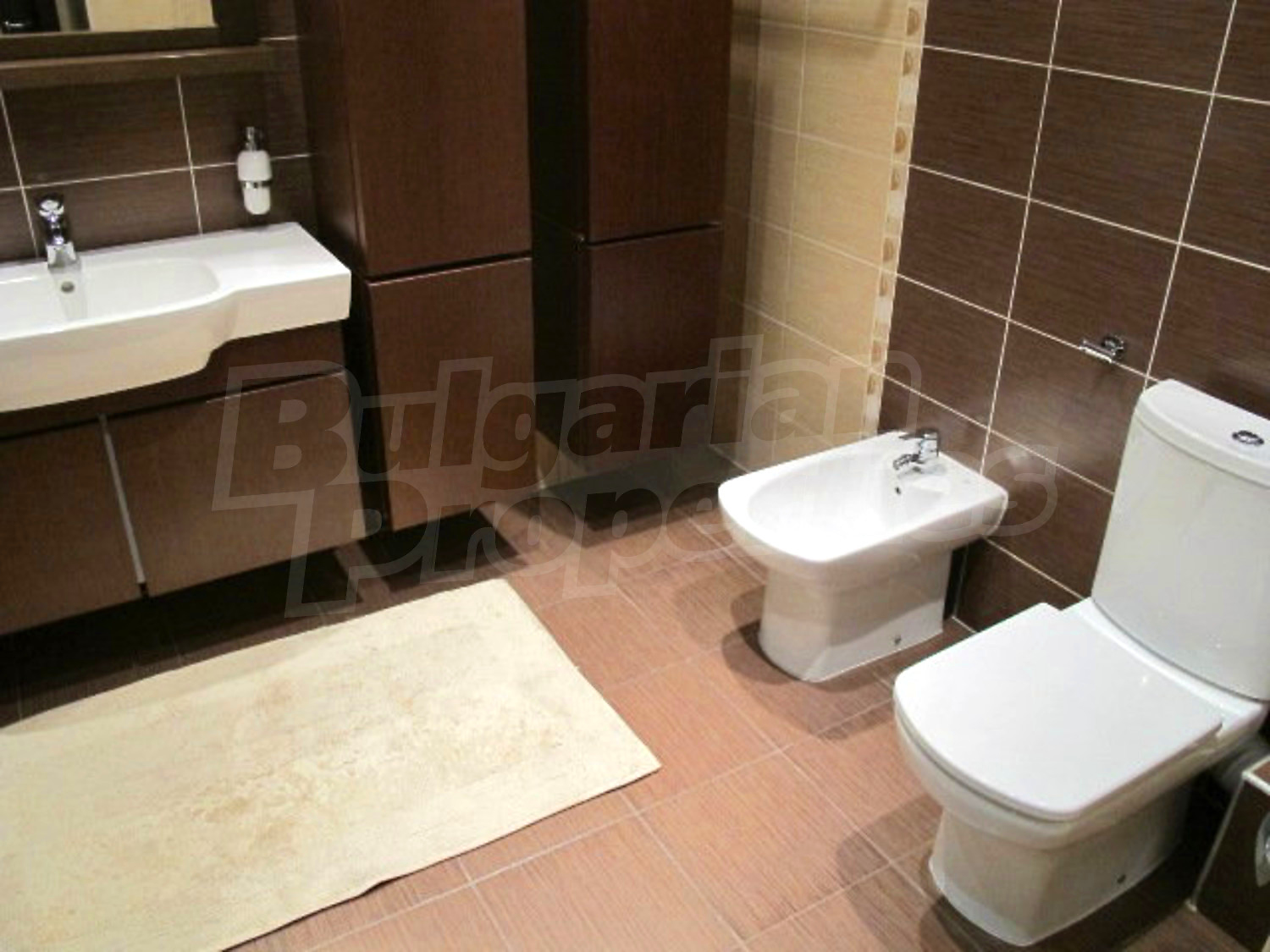 Gallery Picture 25