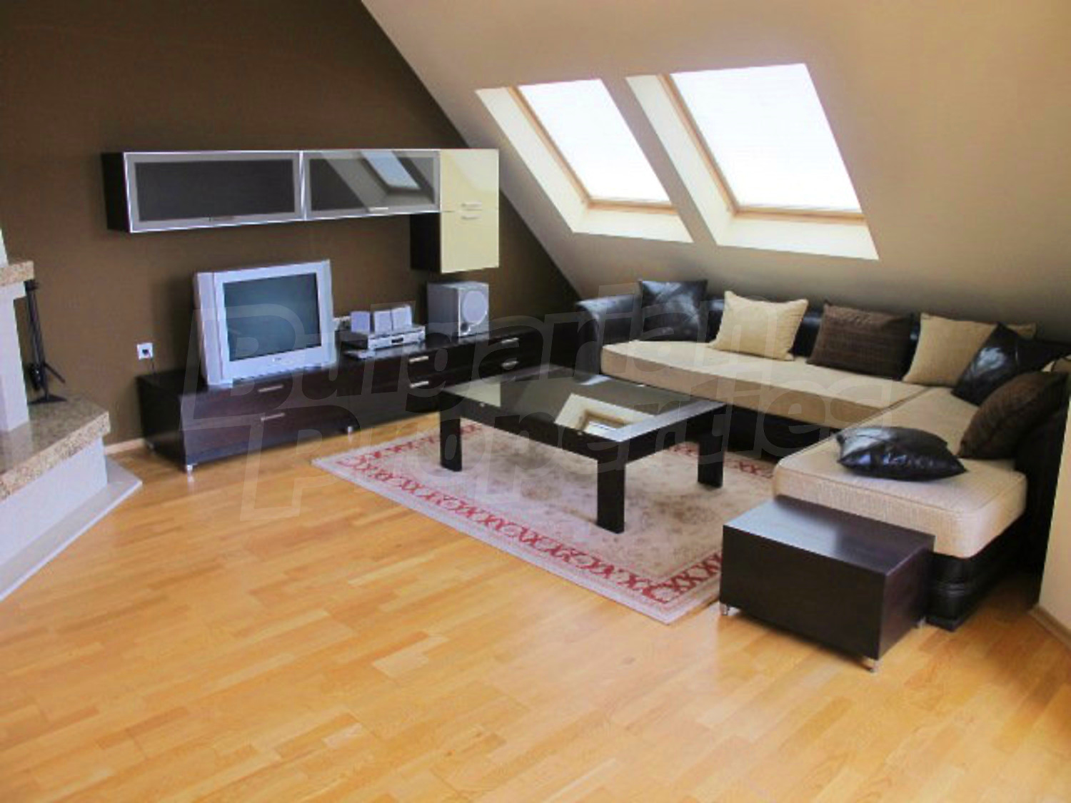 Gallery Picture 4