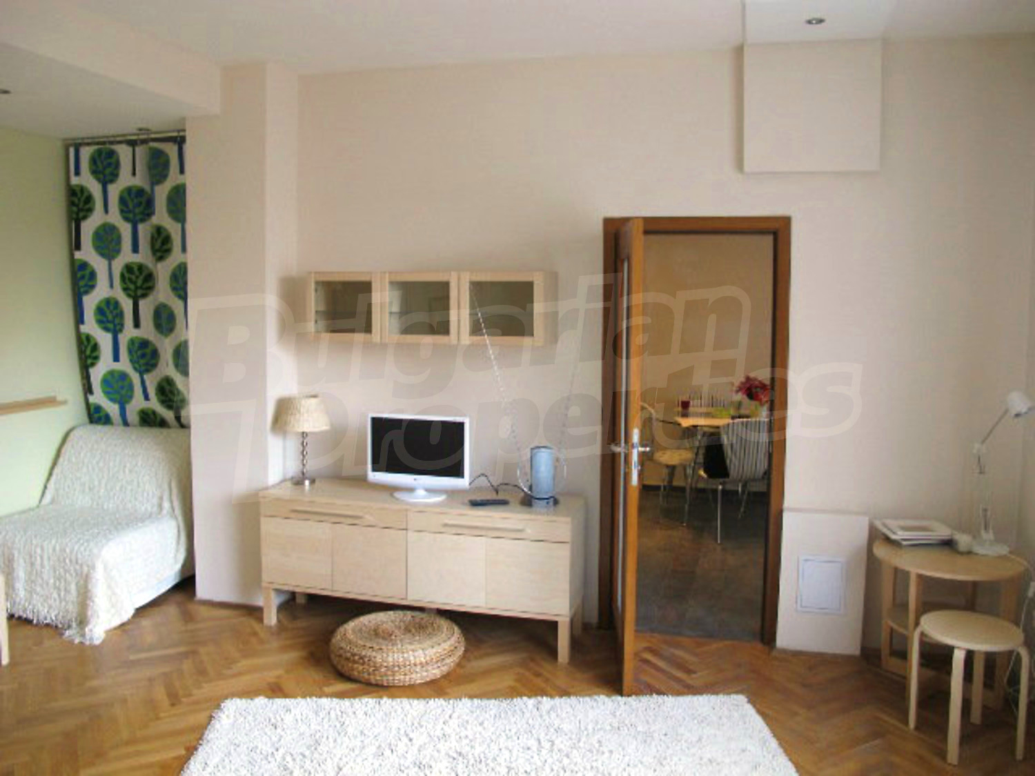 Gallery Picture 11