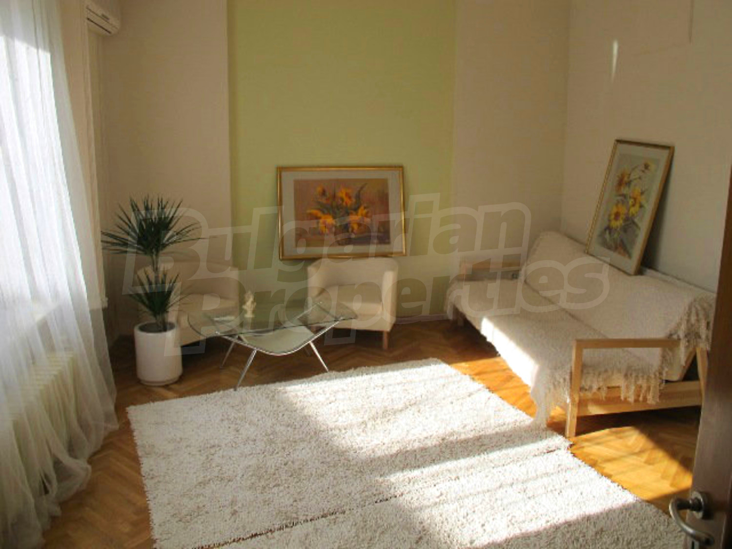 Gallery Picture 8