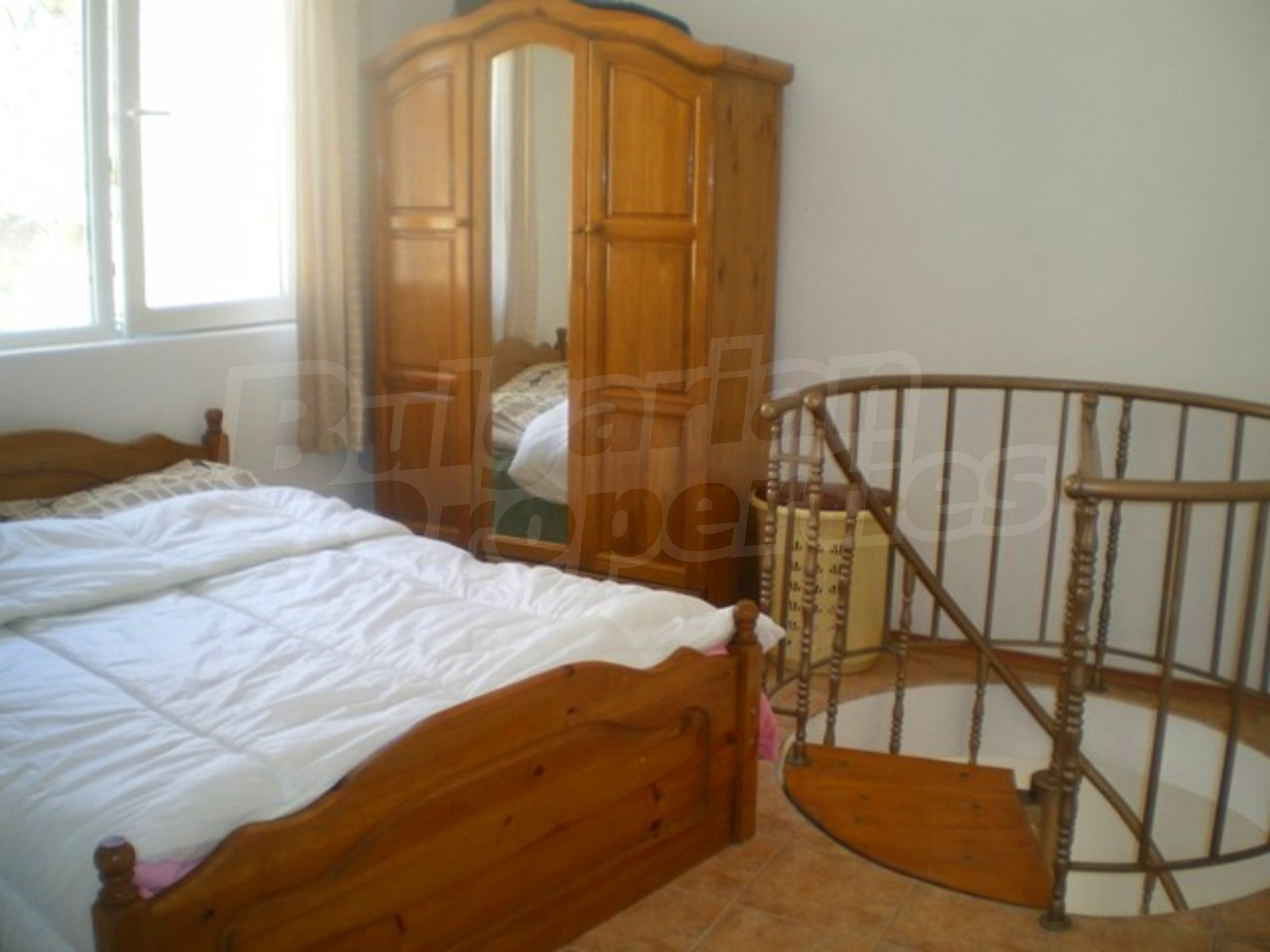 Gallery Picture 14