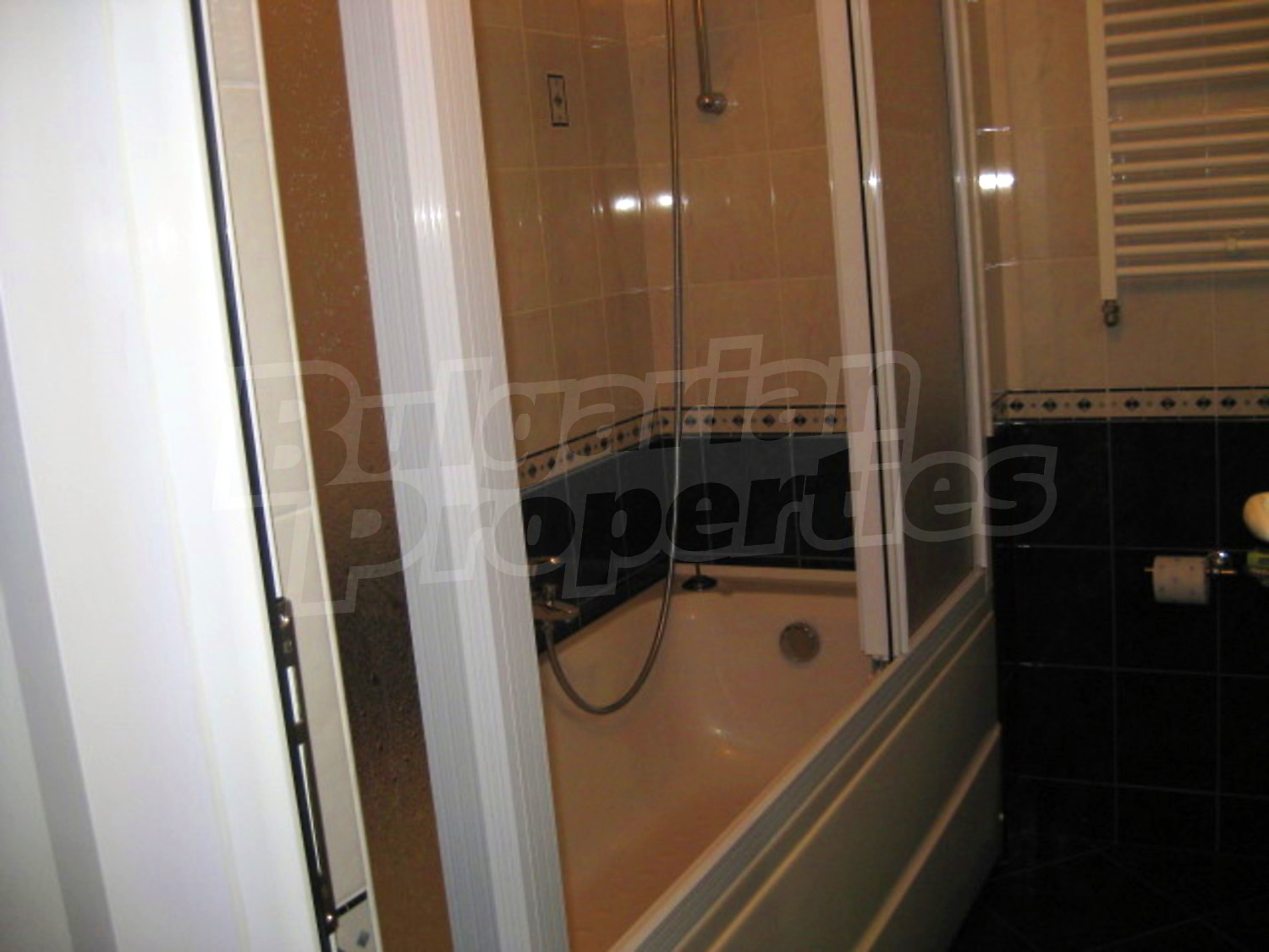 Gallery Picture 21