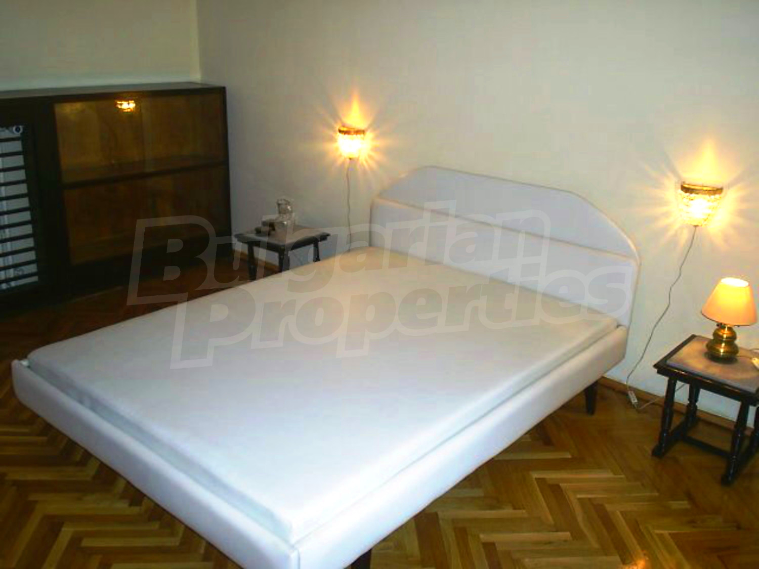 Gallery Picture 7
