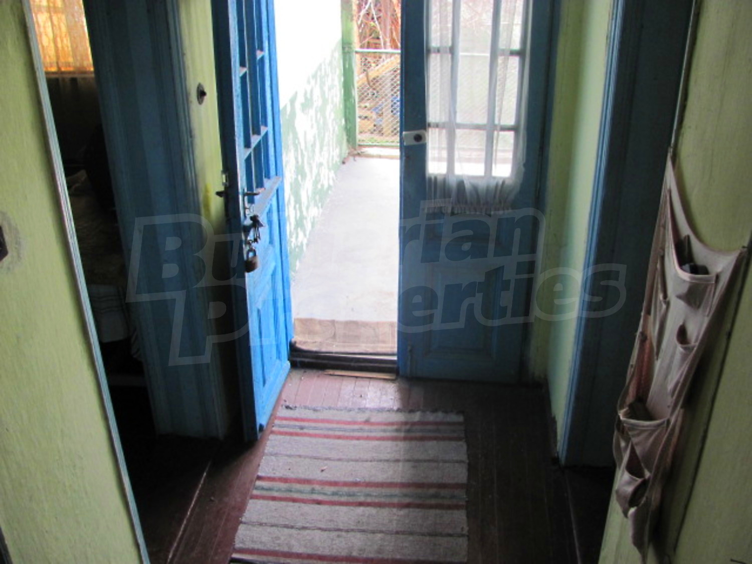 Gallery Picture 13
