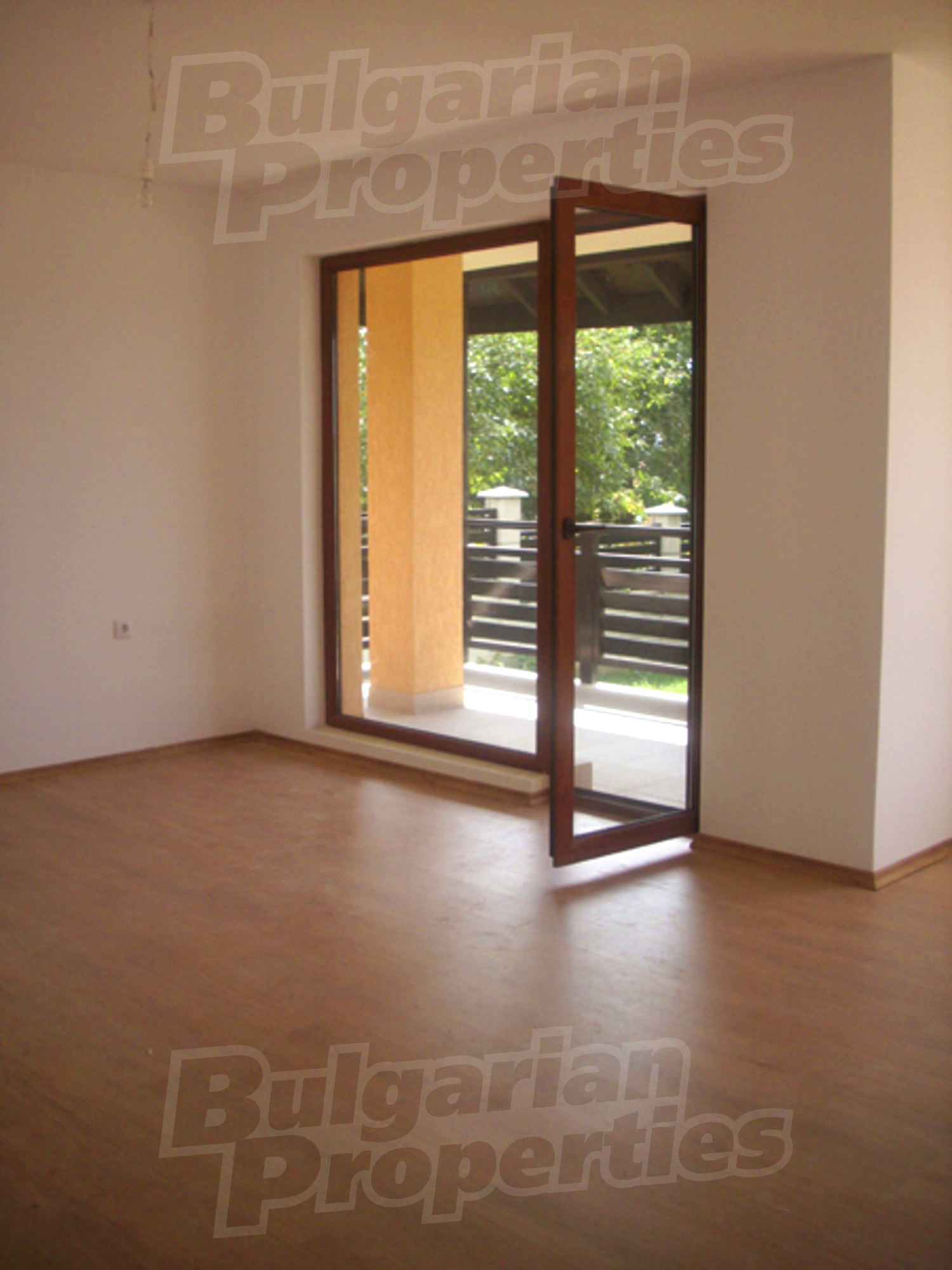 Gallery Picture 6