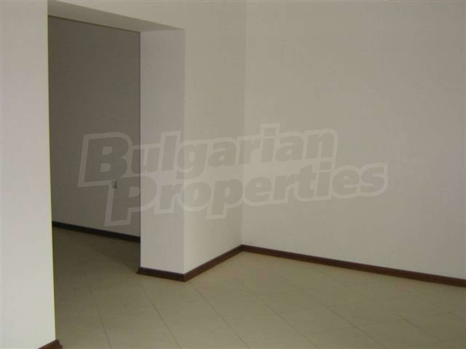 Gallery Picture 3