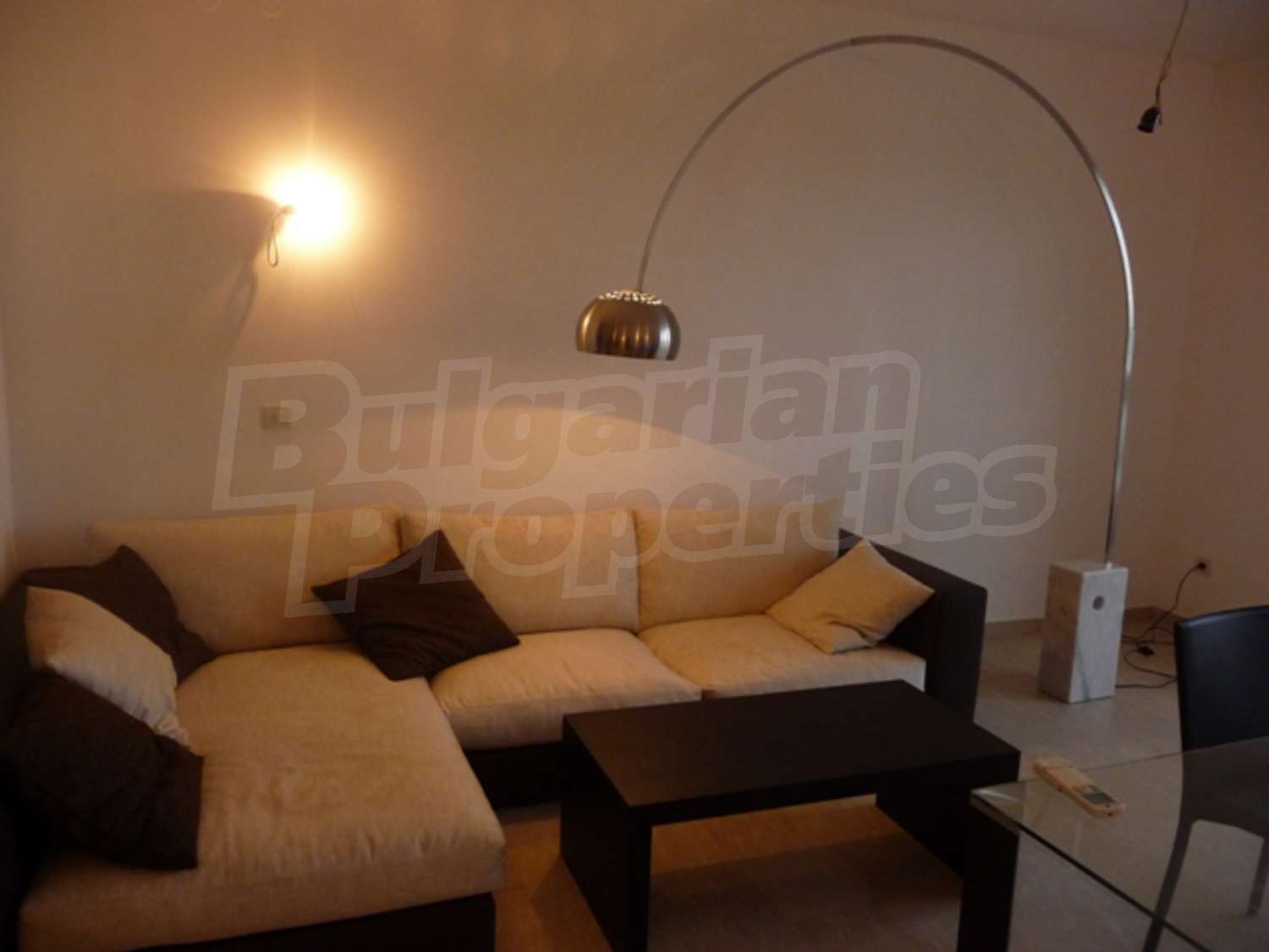 Gallery Picture 19