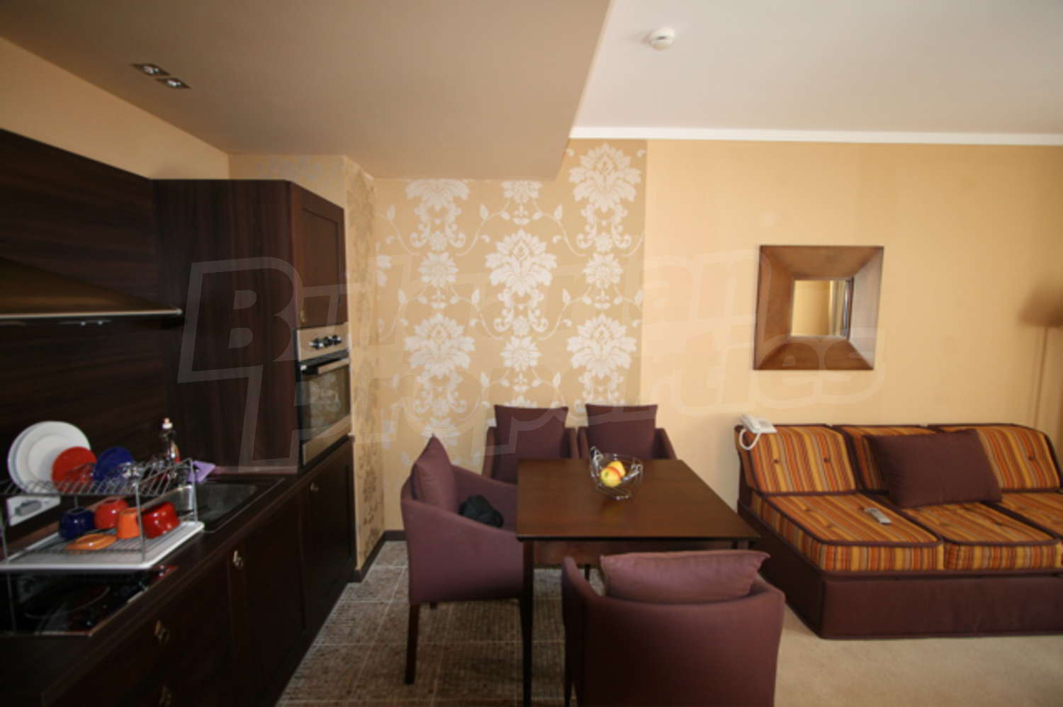 Gallery Picture 5