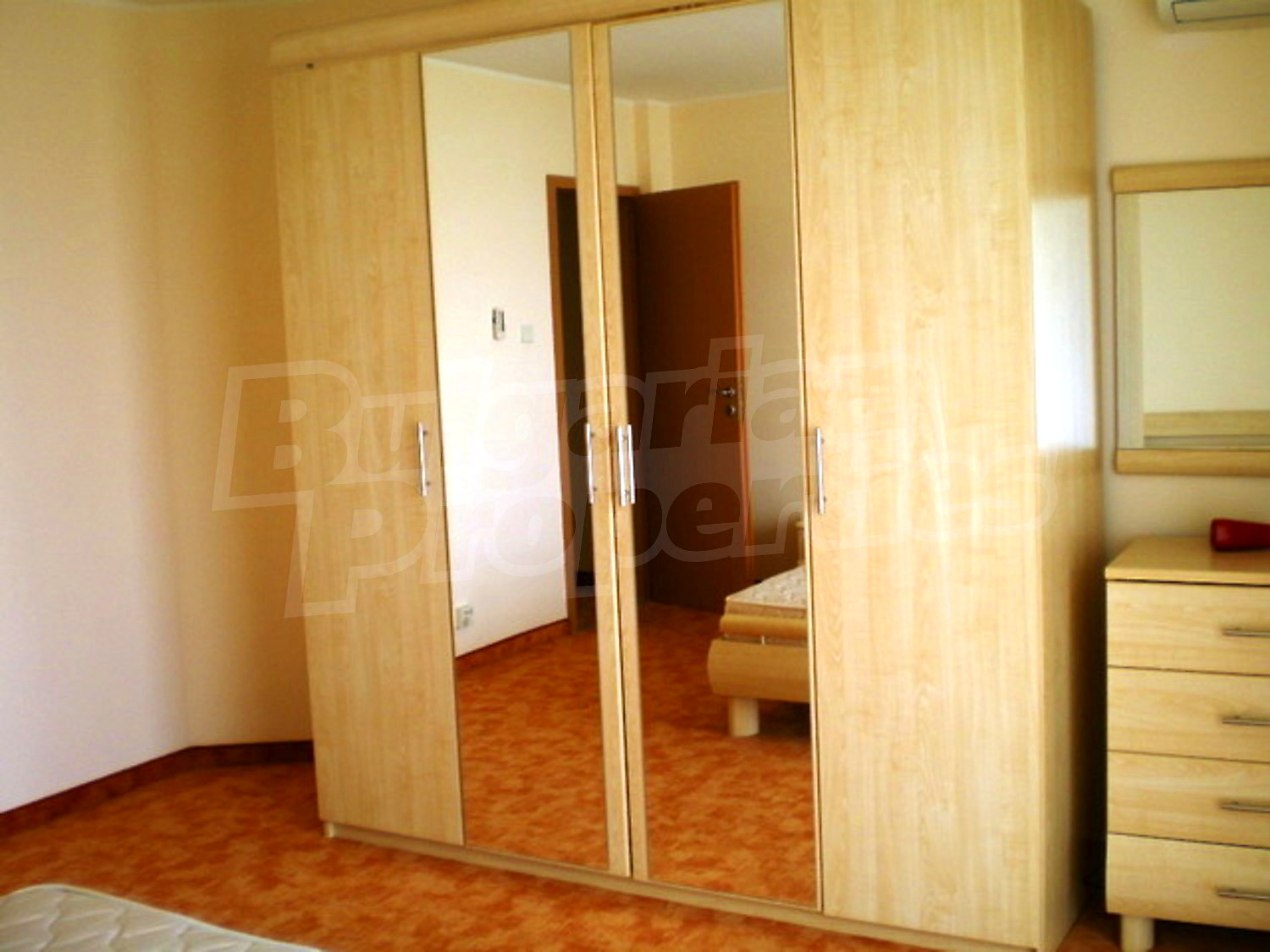 Gallery Picture 17