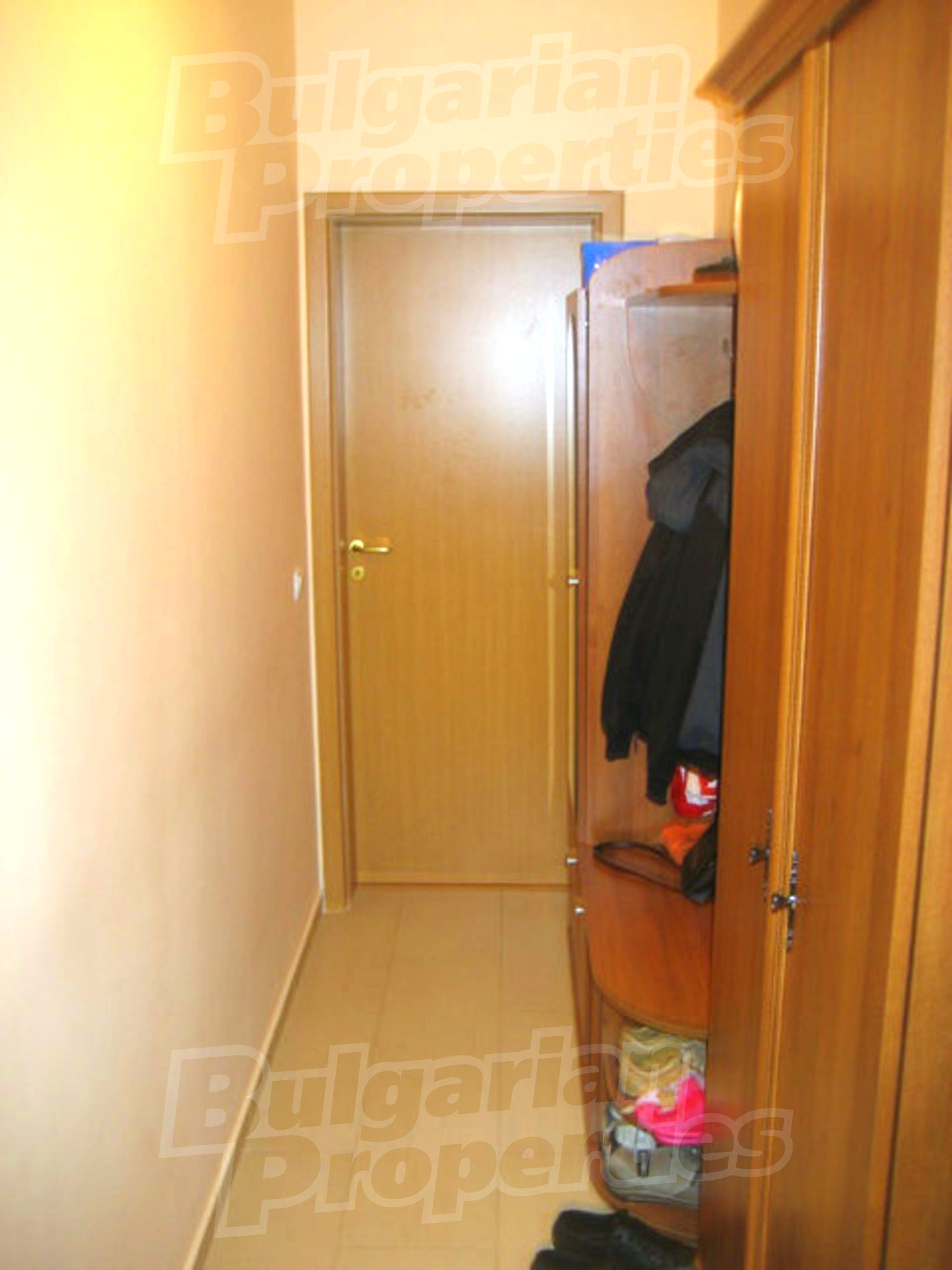 Gallery Picture 9