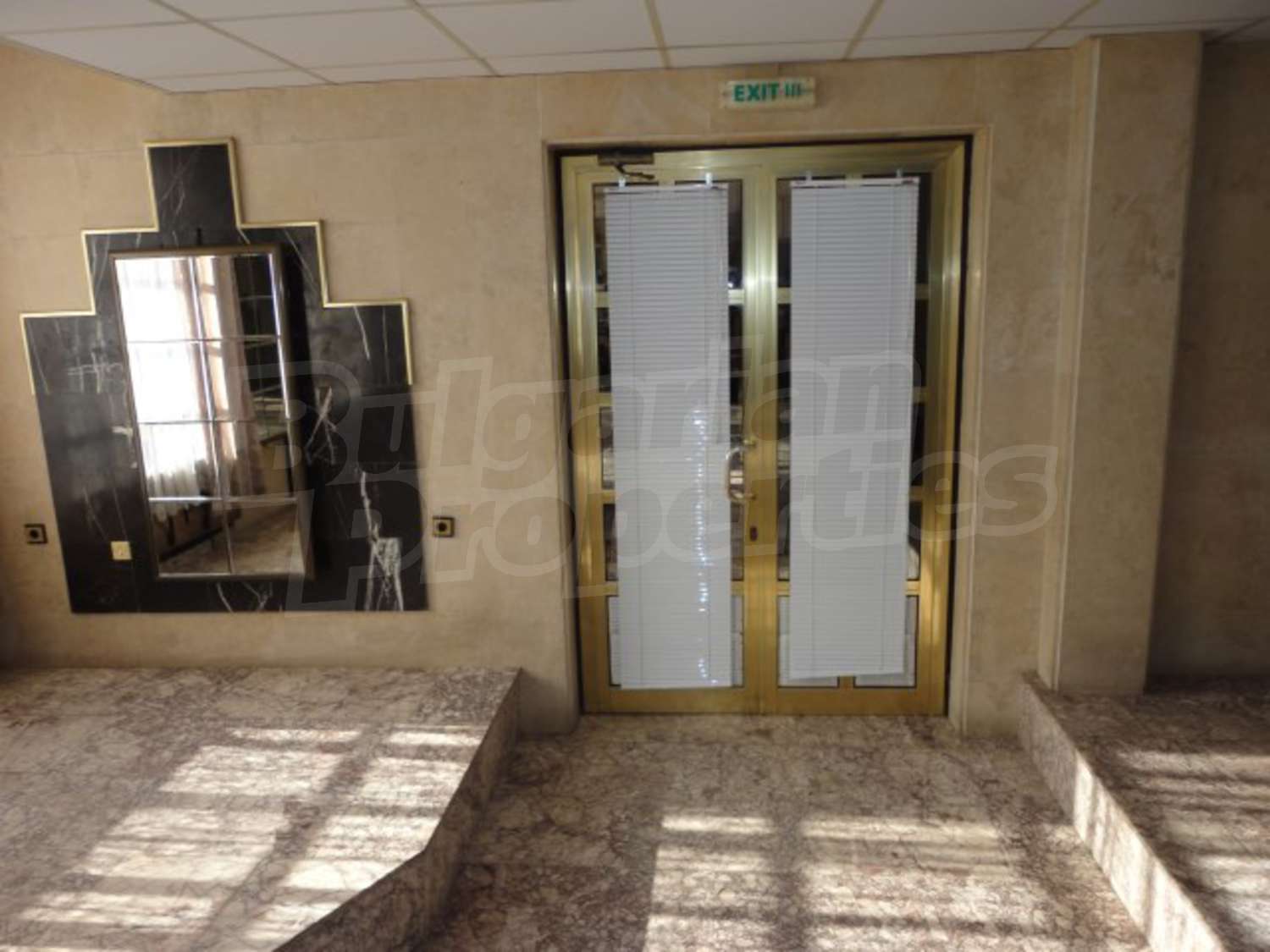 Gallery Picture 17