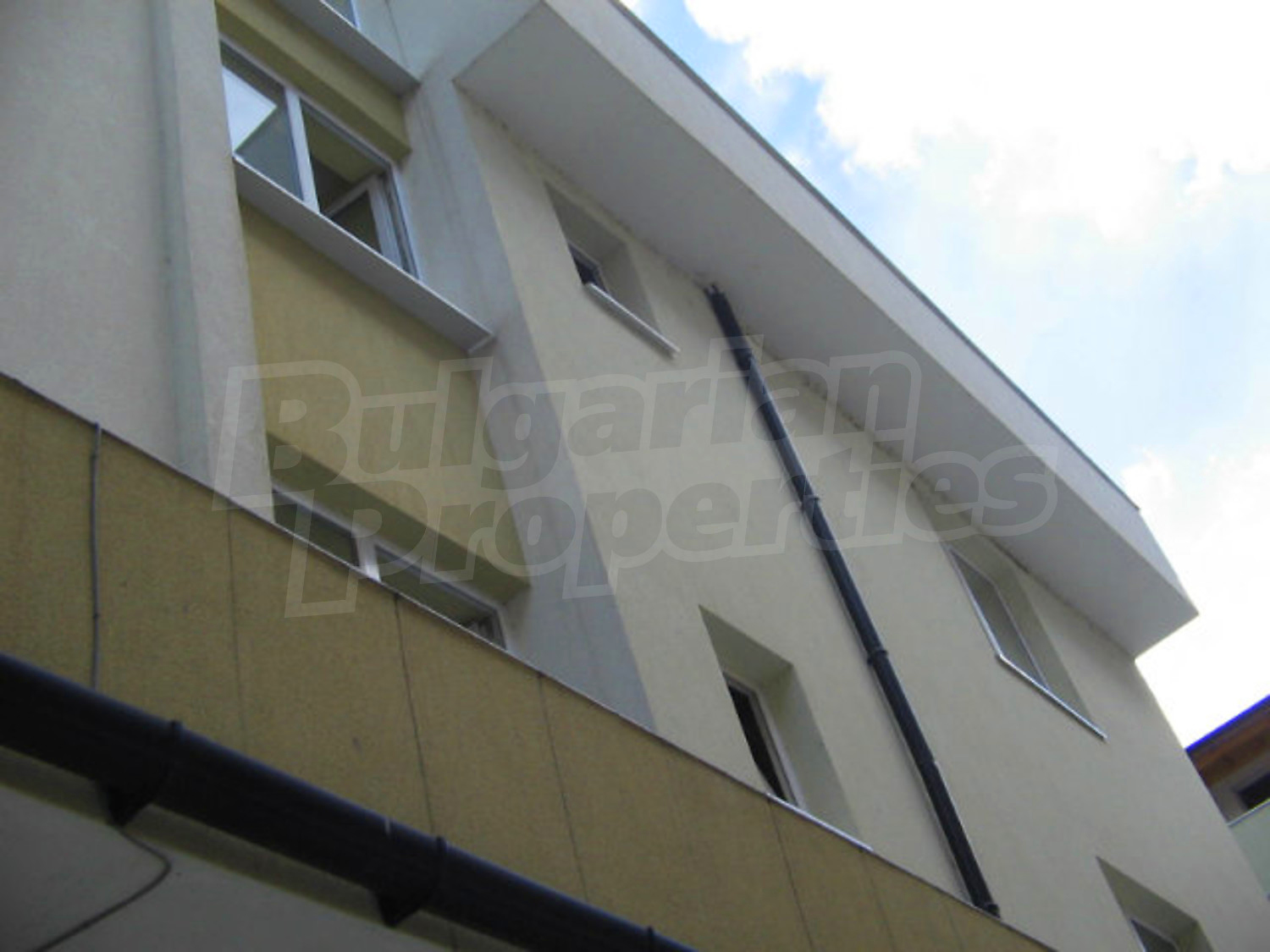 Gallery Picture 14
