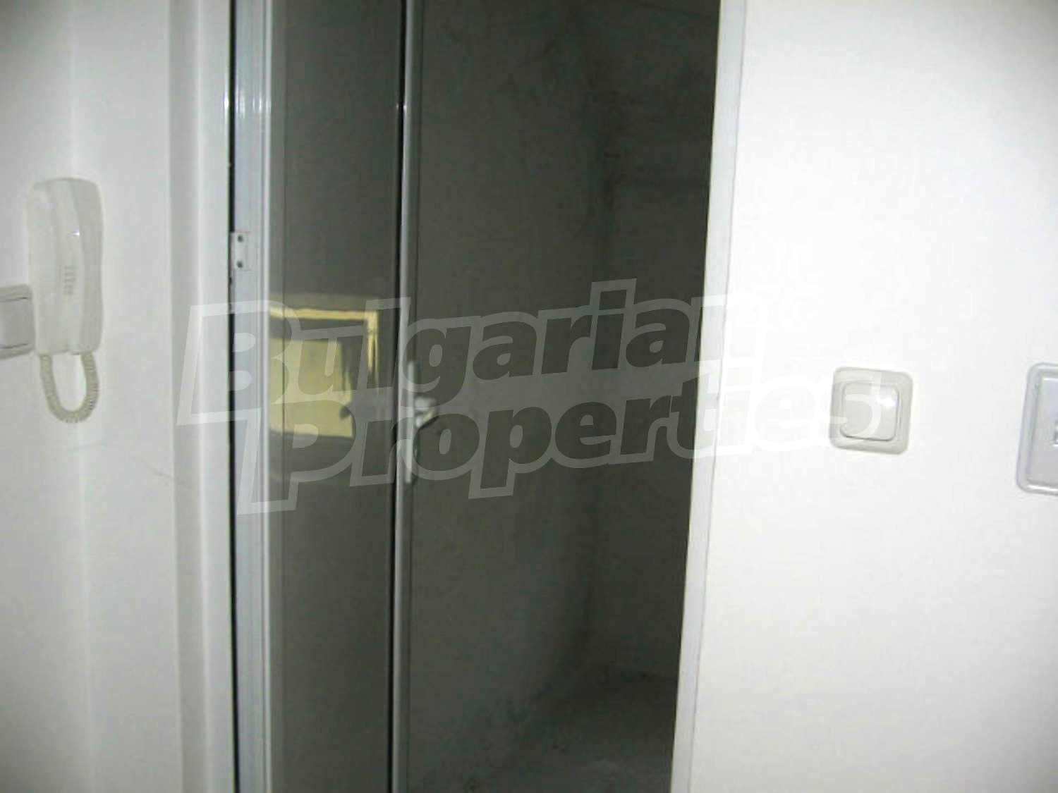 Gallery Picture 2