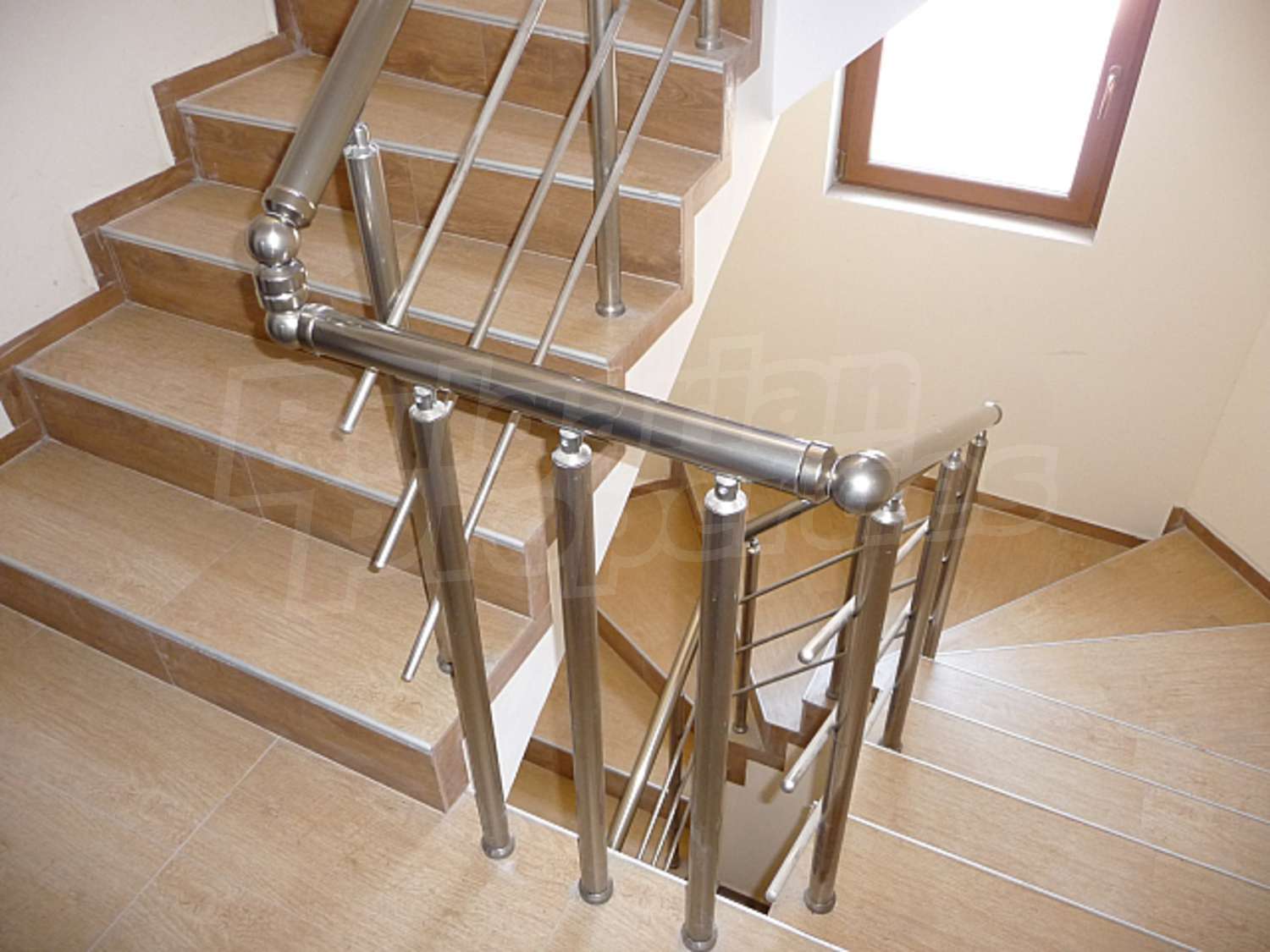 Gallery Picture 14