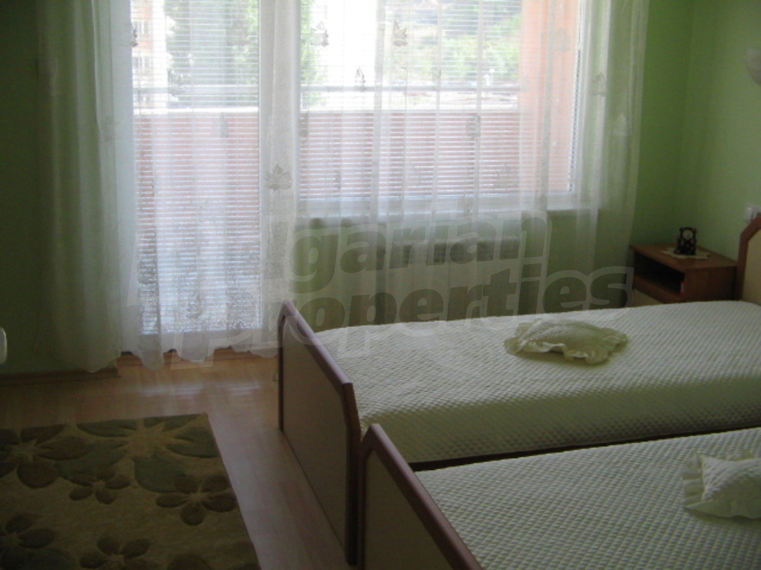Gallery Picture 12