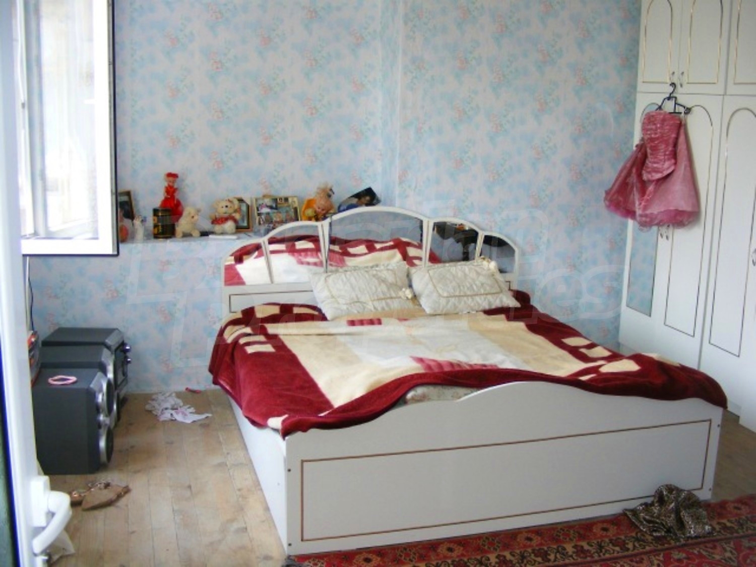 Gallery Picture 16