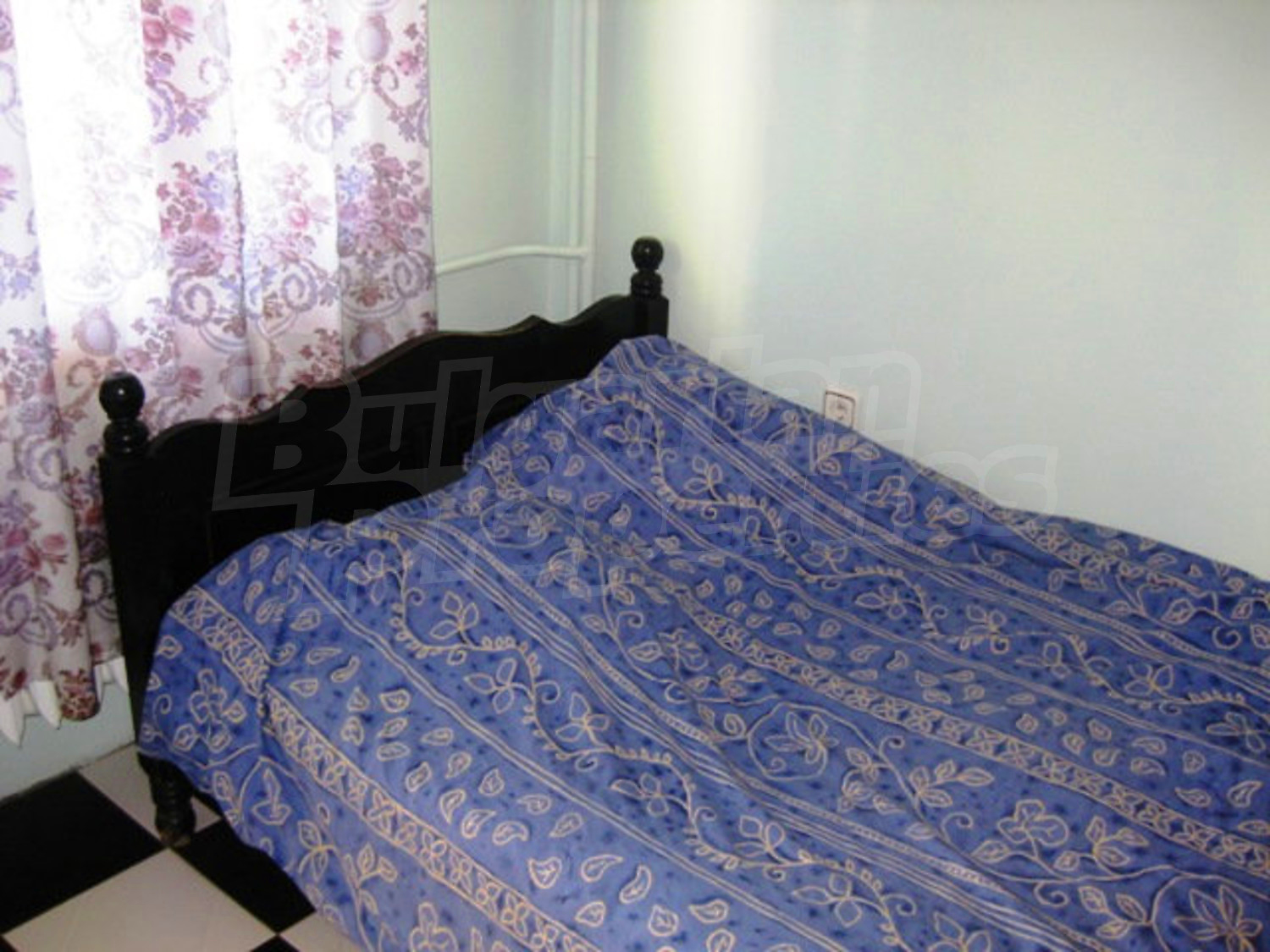 Gallery Picture 13