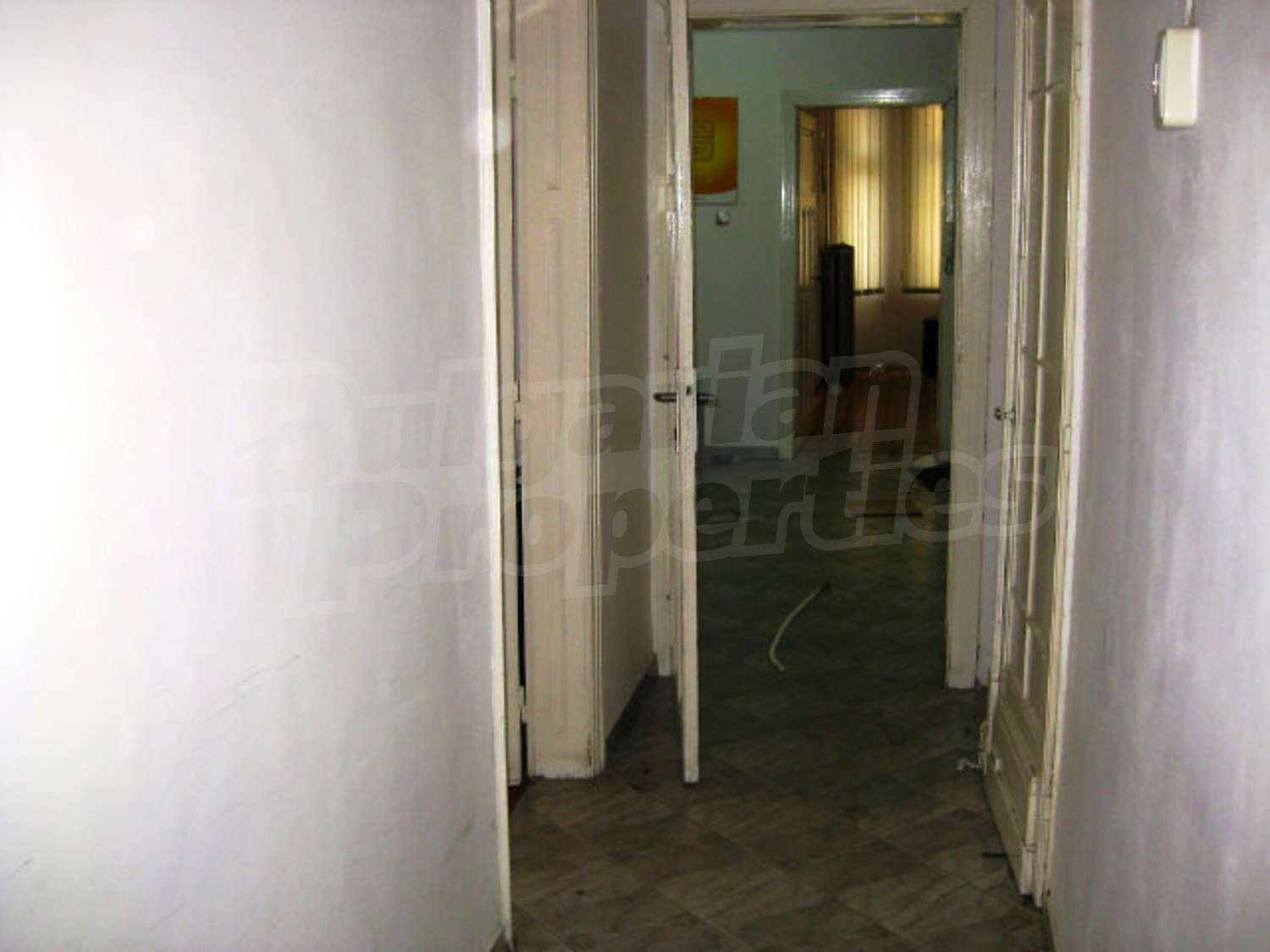 Gallery Picture 12