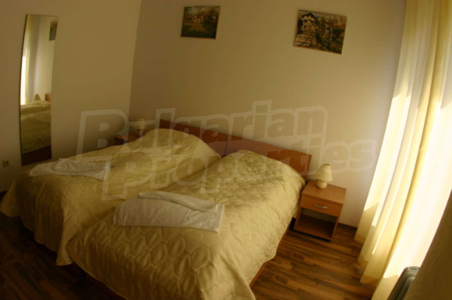 Gallery Picture 8