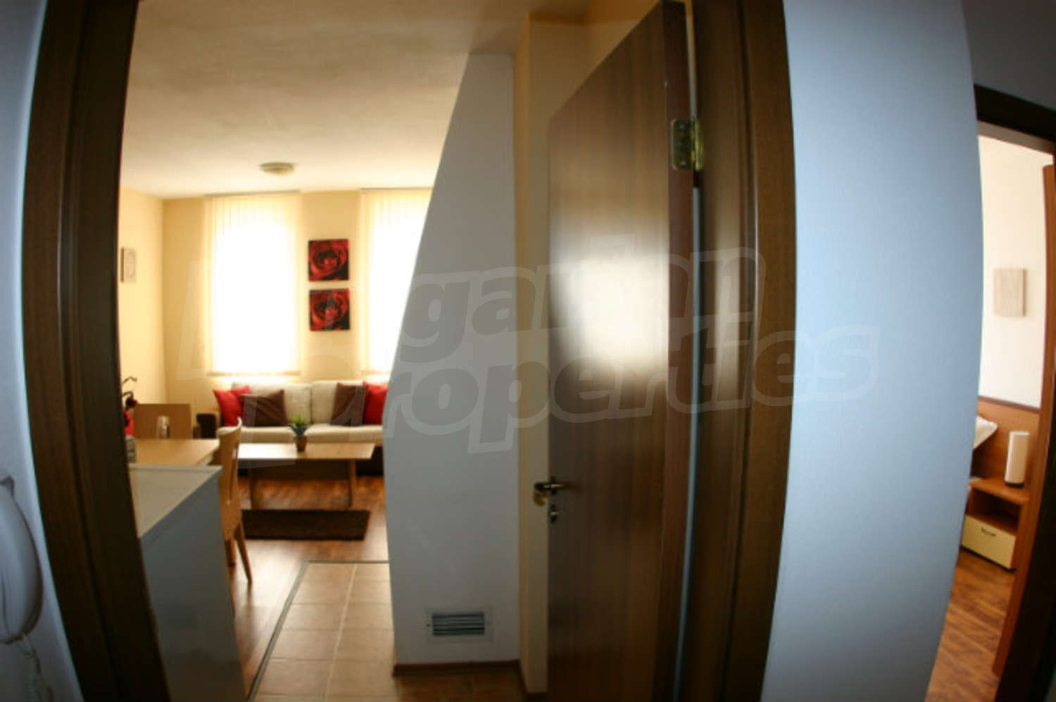Gallery Picture 4