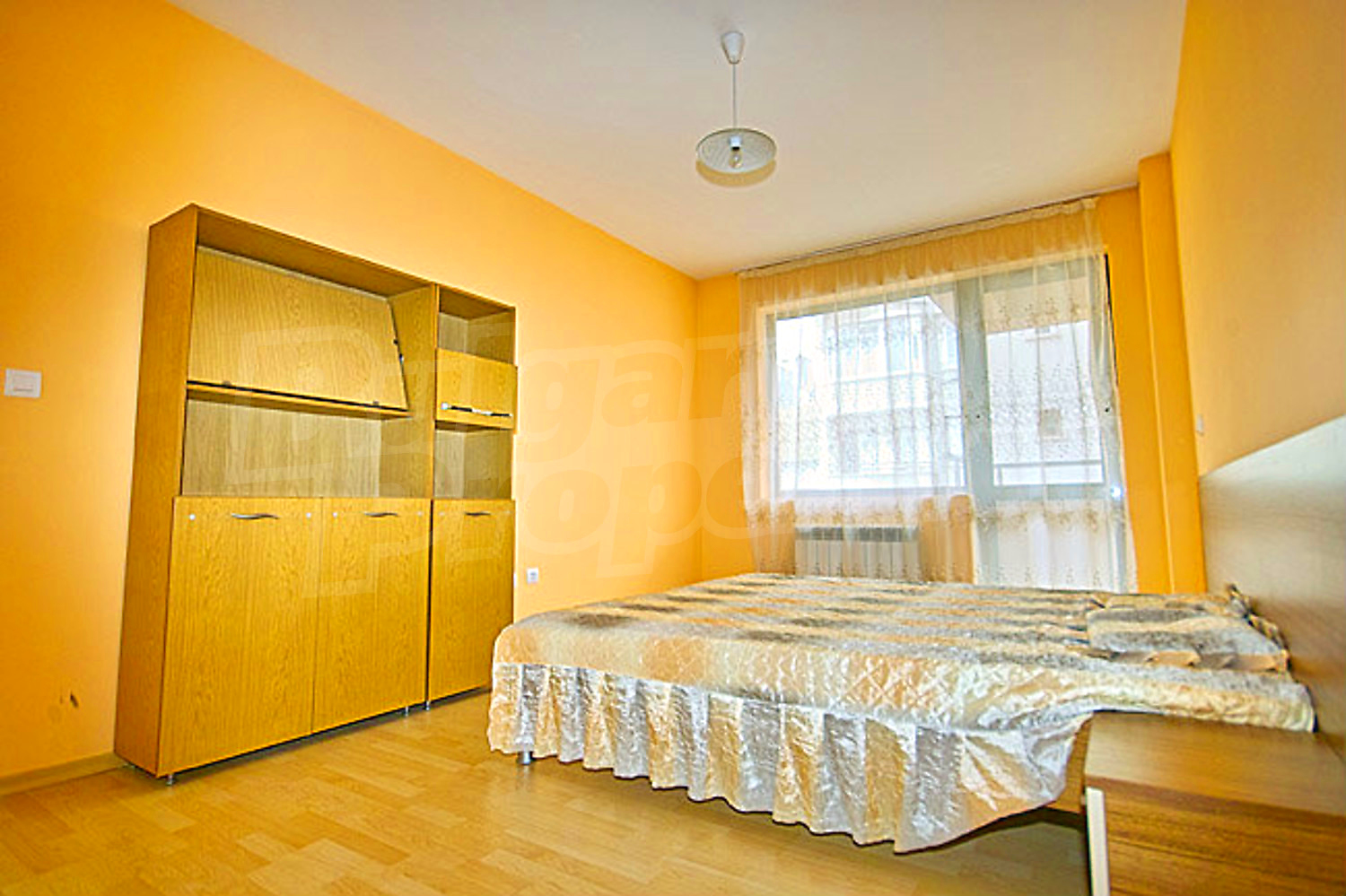 Gallery Picture 10