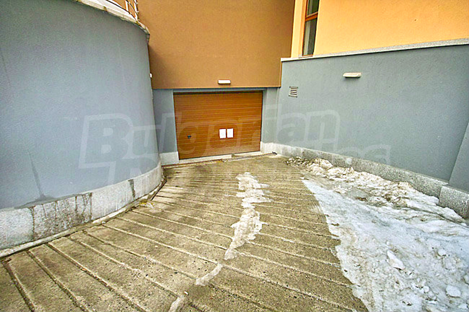 Gallery Picture 29