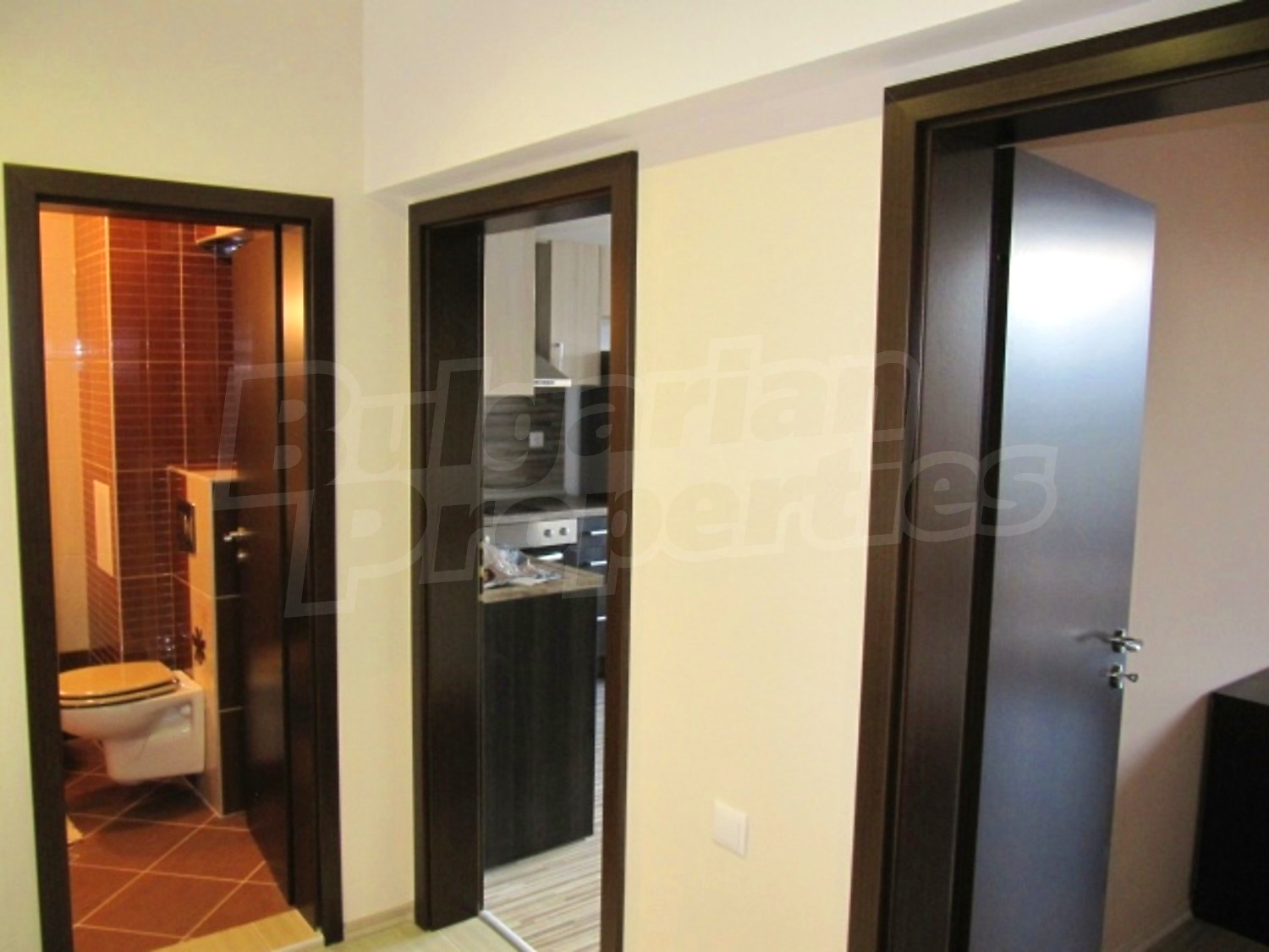 Gallery Picture 4