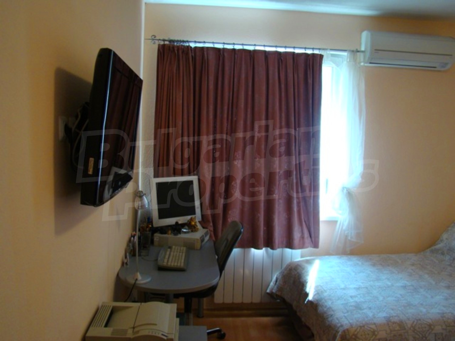 Gallery Picture 27