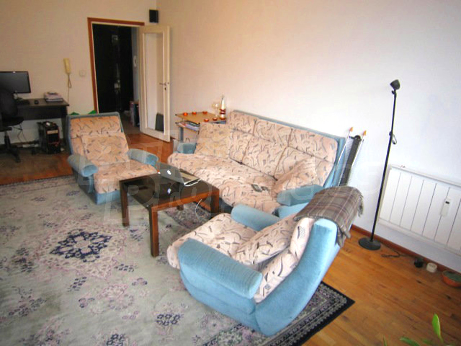 Gallery Picture 3