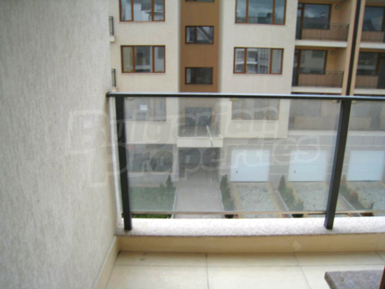 Gallery Picture 14