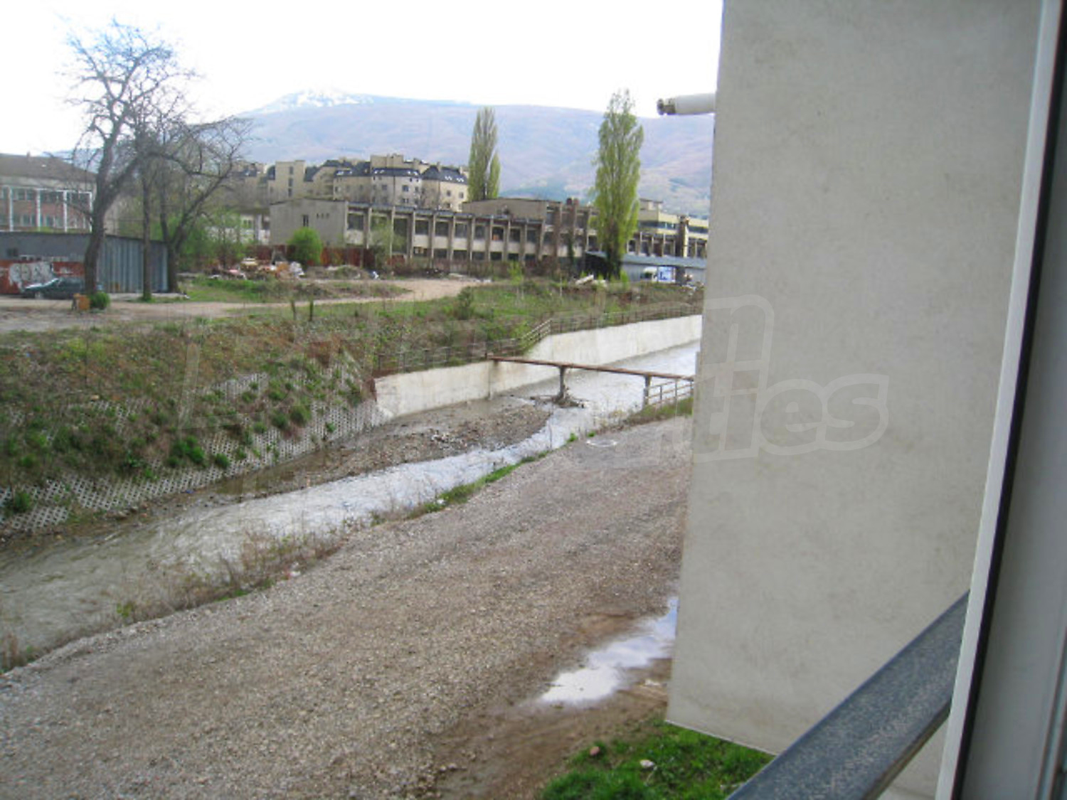 Gallery Picture 18