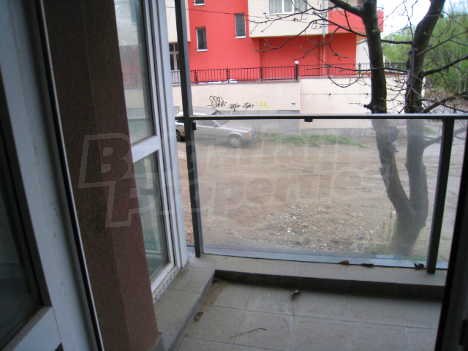 Gallery Picture 12