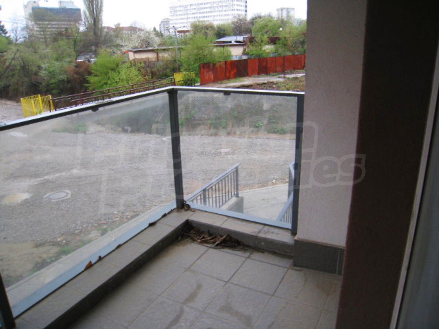 Gallery Picture 13