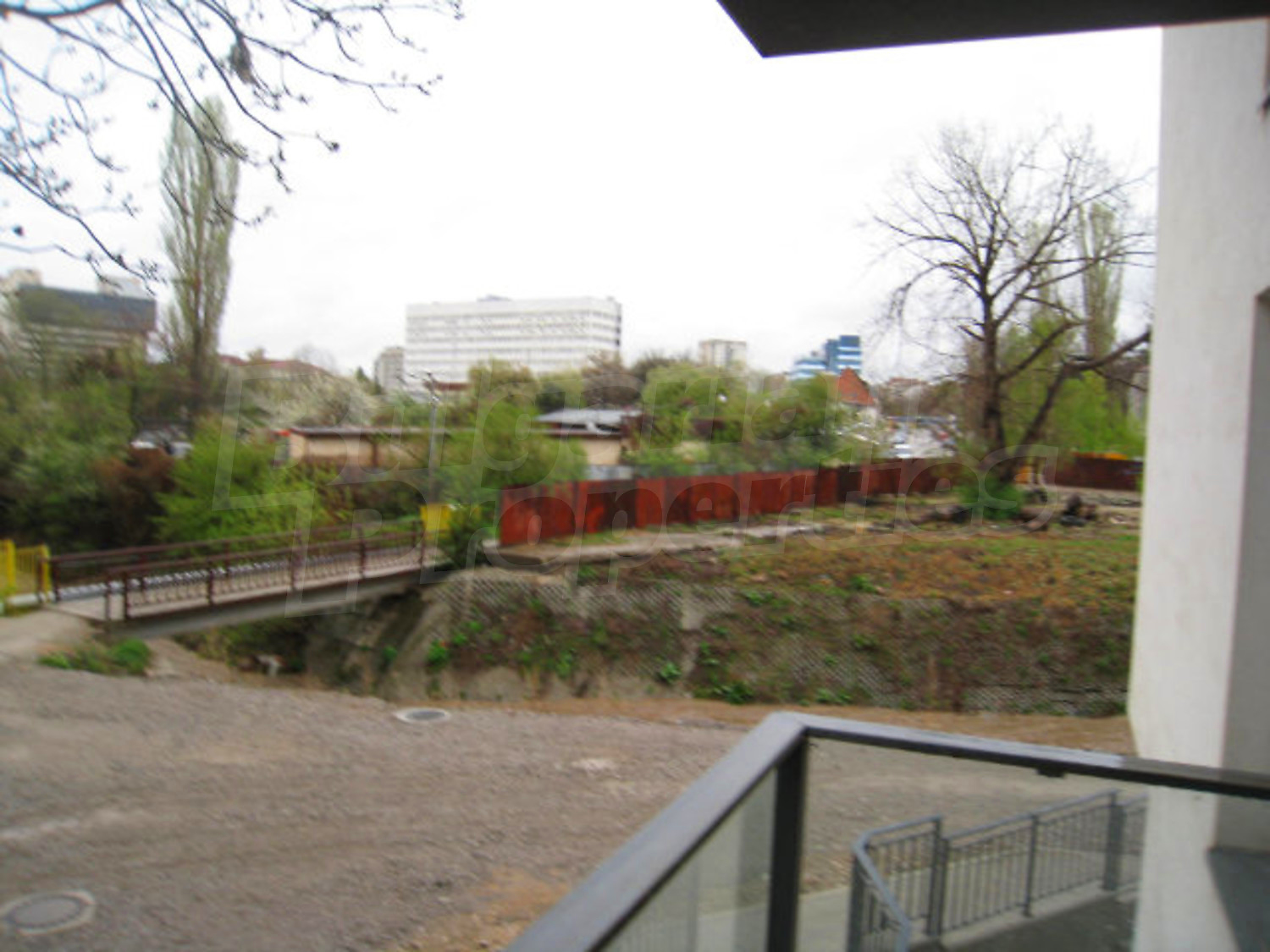 Gallery Picture 14