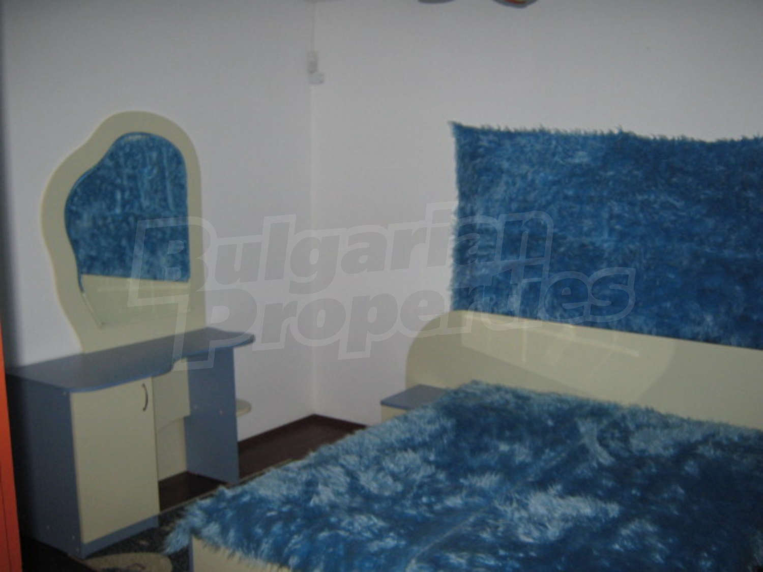 Gallery Picture 10