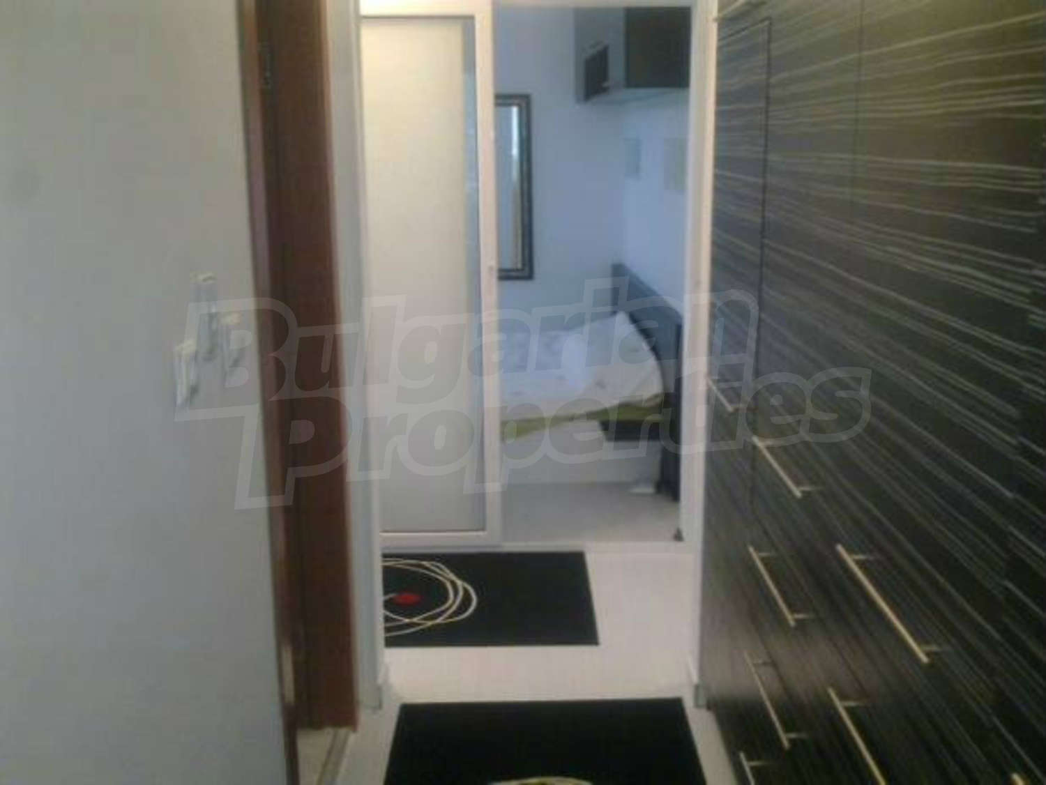 Gallery Picture 7