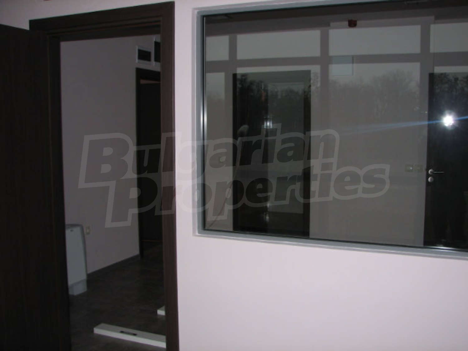 Gallery Picture 8