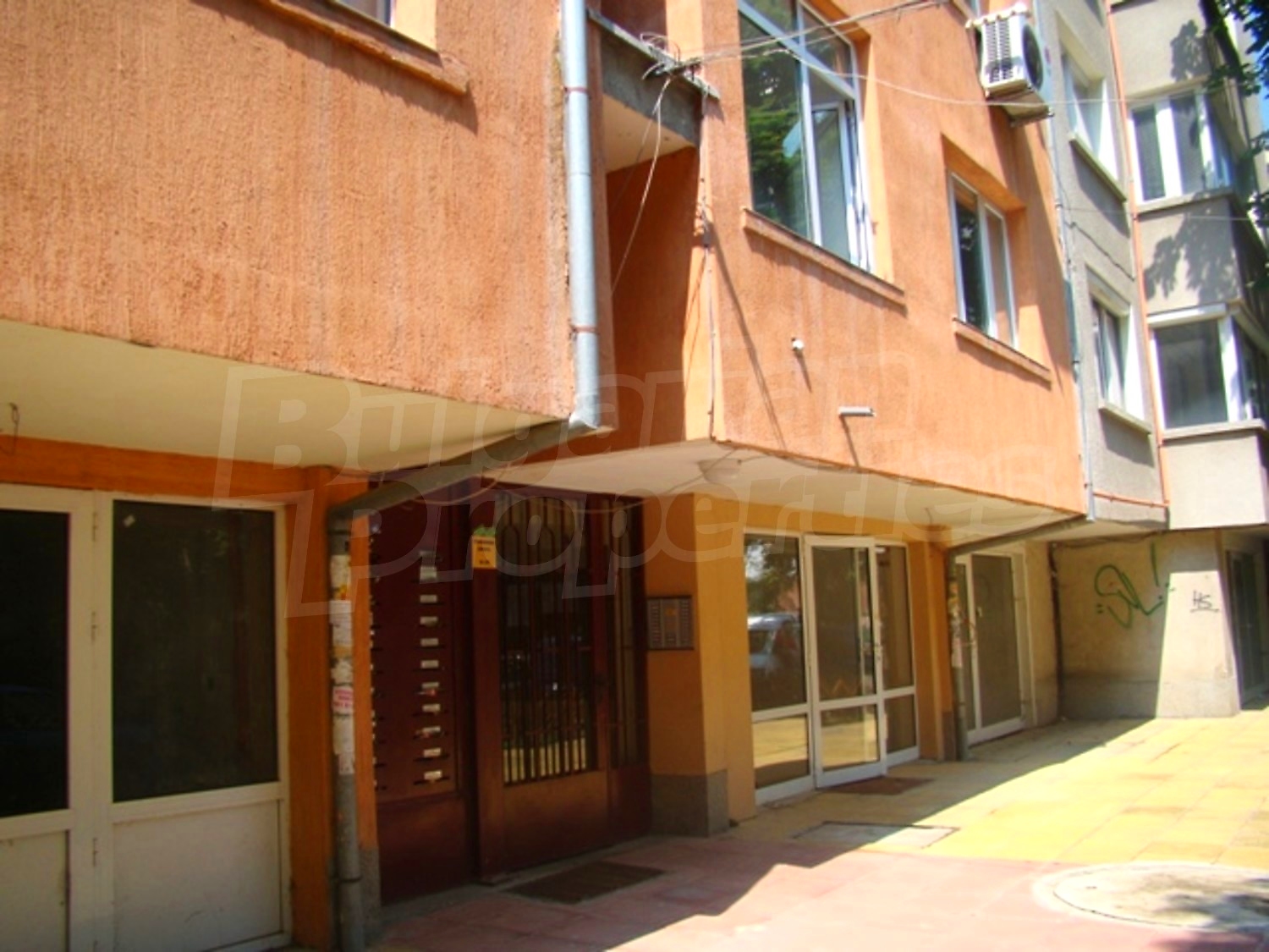Gallery Picture 5
