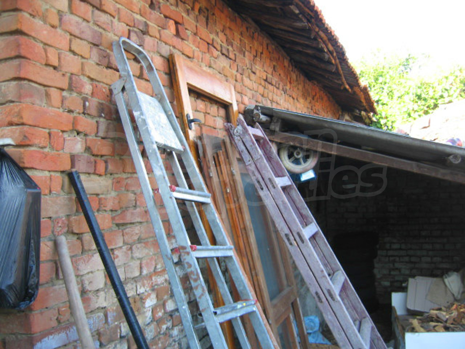 Gallery Picture 10