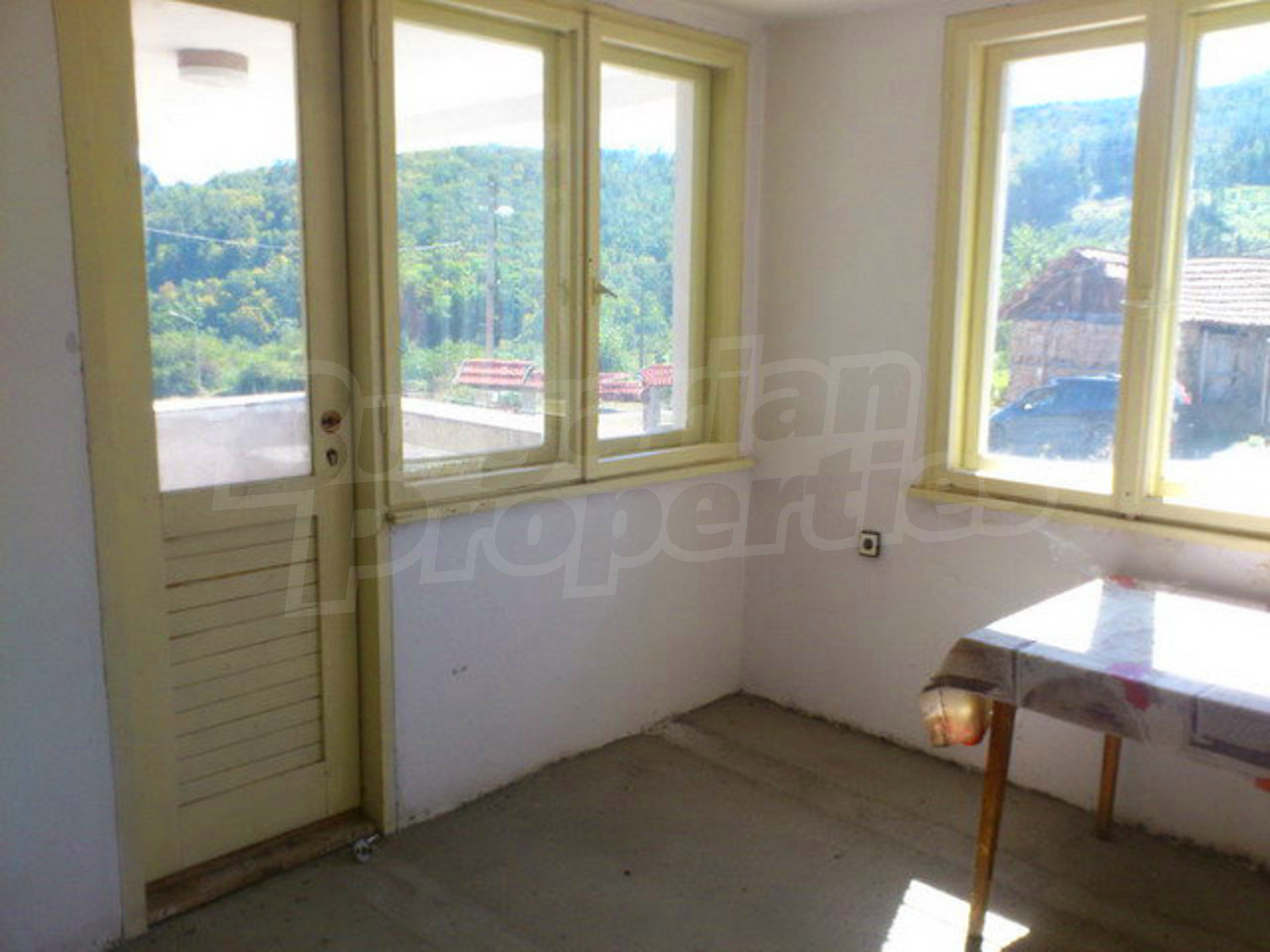 Gallery Picture 12