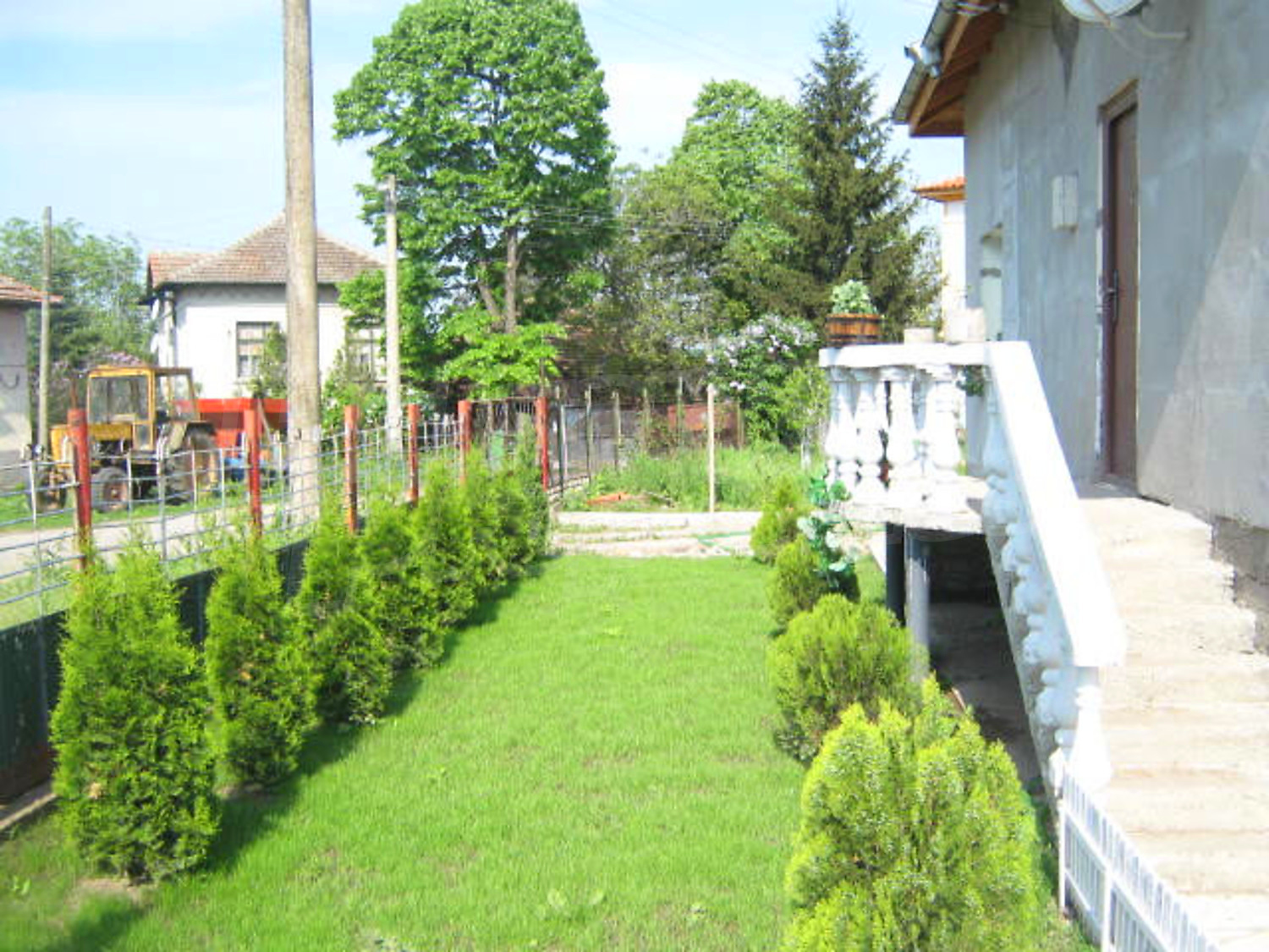 Gallery Picture 15