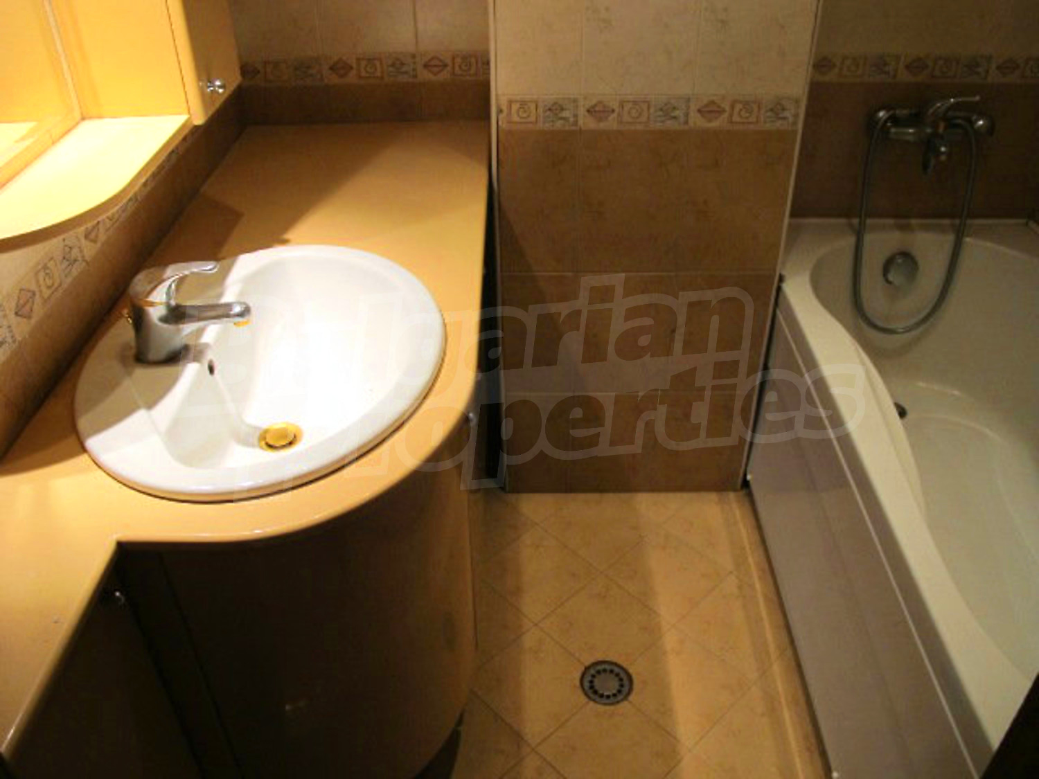 Gallery Picture 15